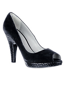 Uta Raasch - Zeitlos eleganter Peeptoe-Pumps