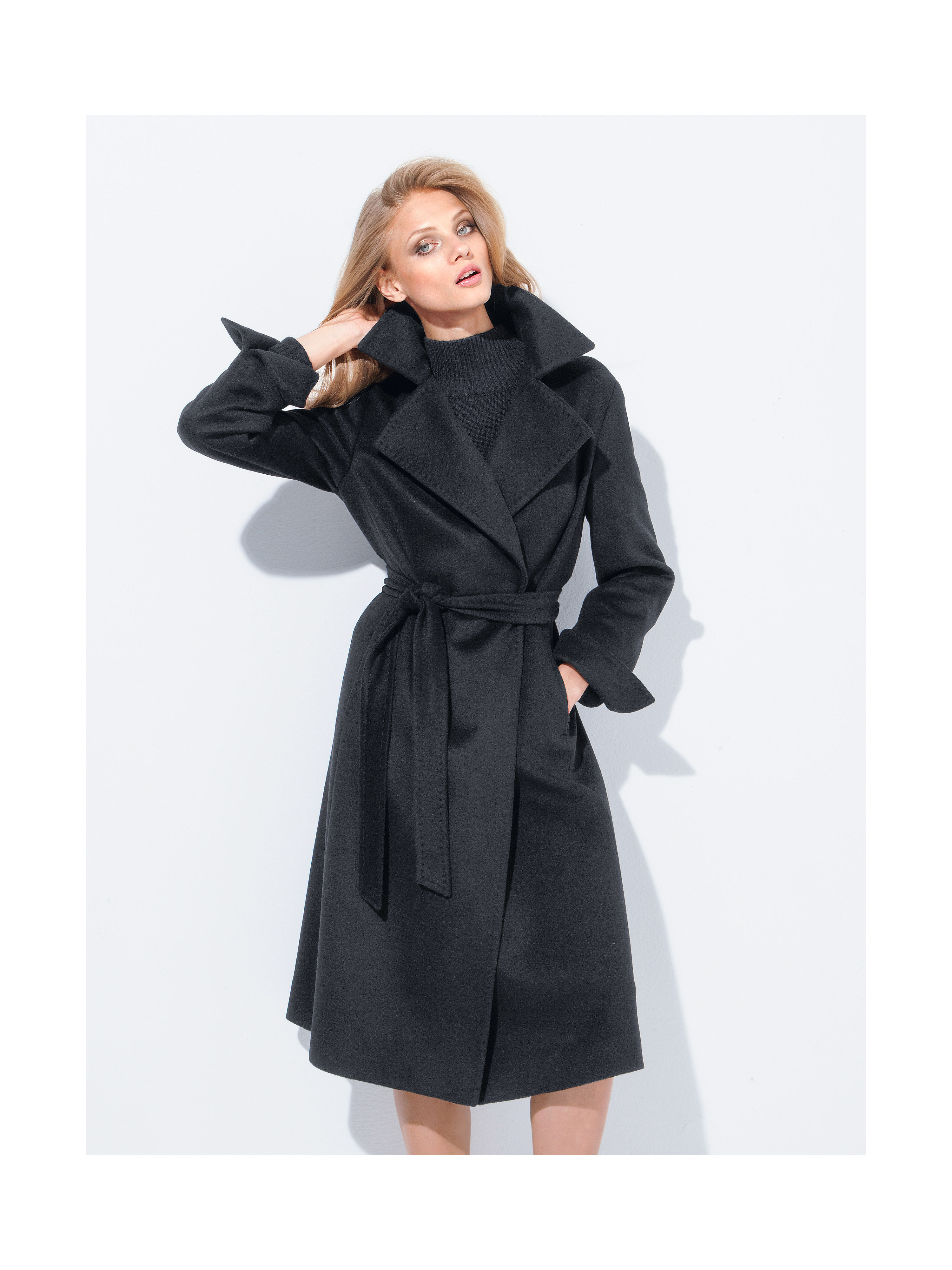 Image of Coat in 100% cashmere Fadenmeister Berlin black