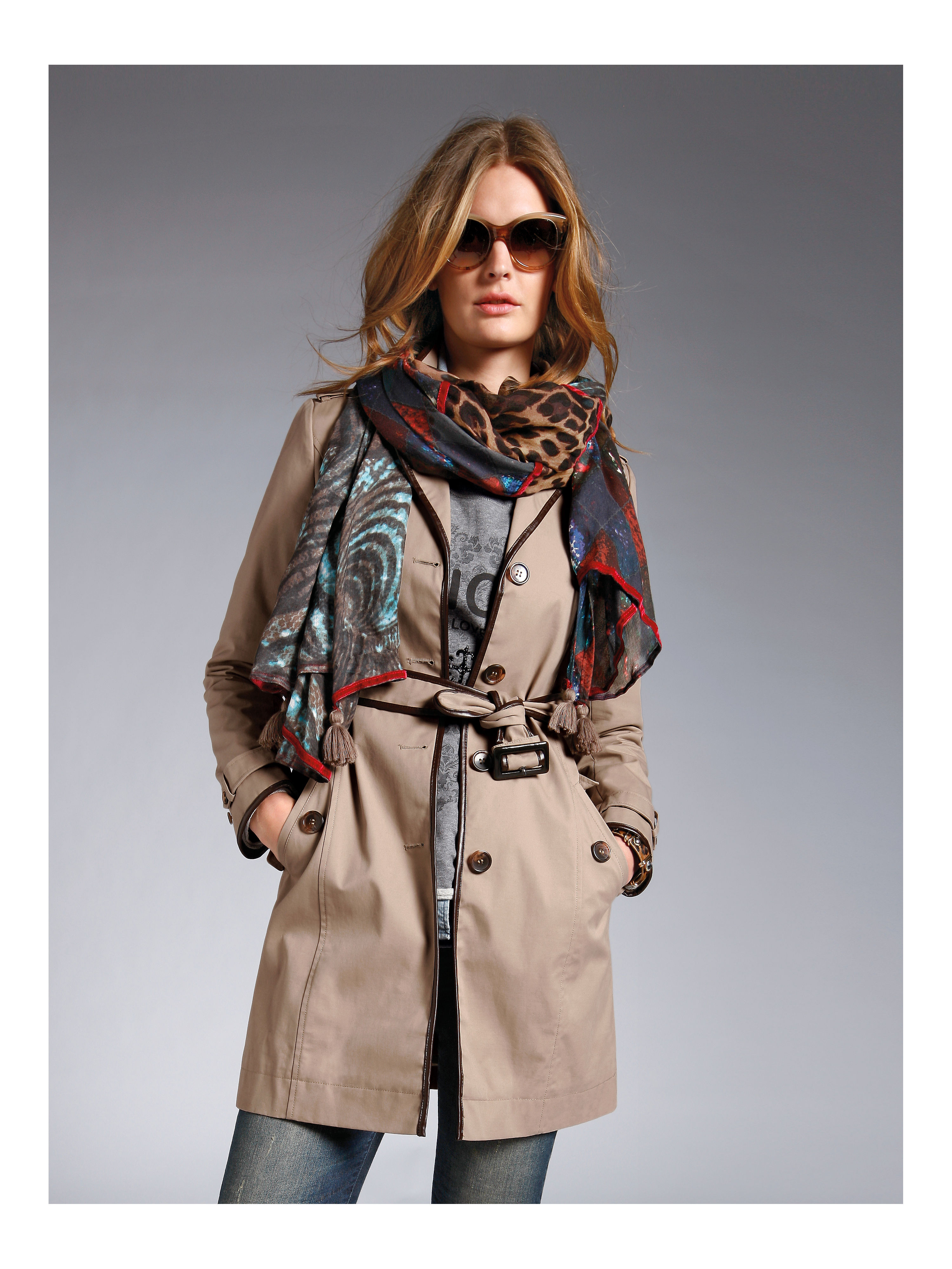 Image of Trench coat Looxent beige