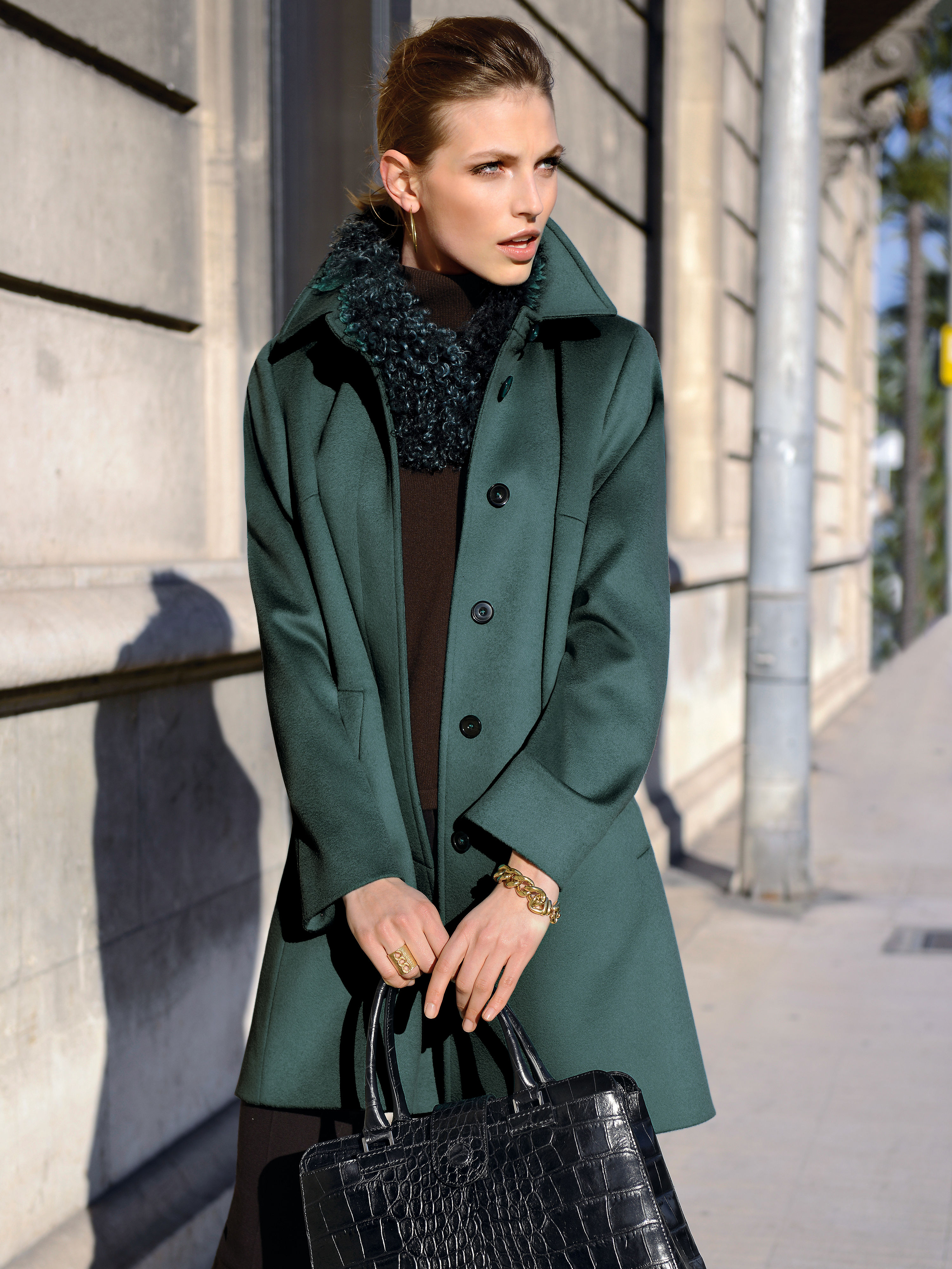 Image of Coat Peter Hahn green