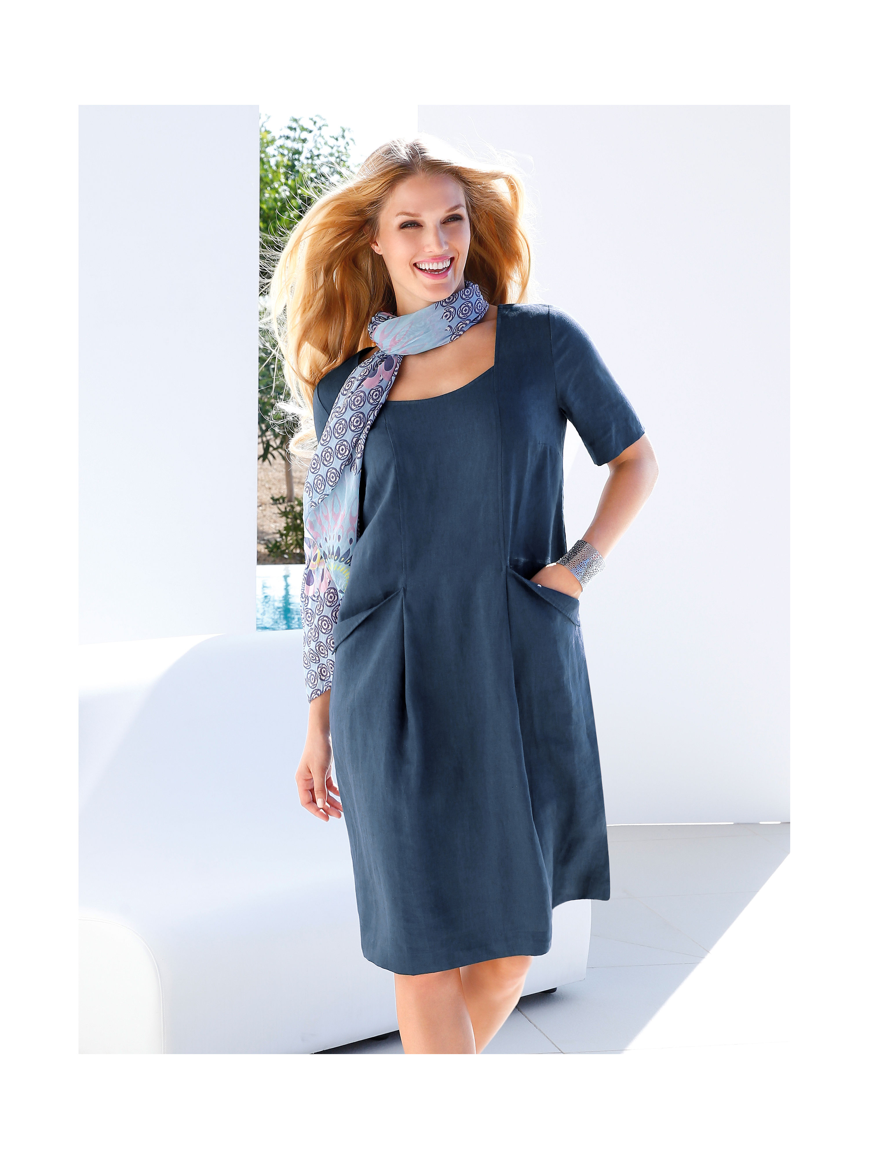 Image of Dress Anna Aura blue