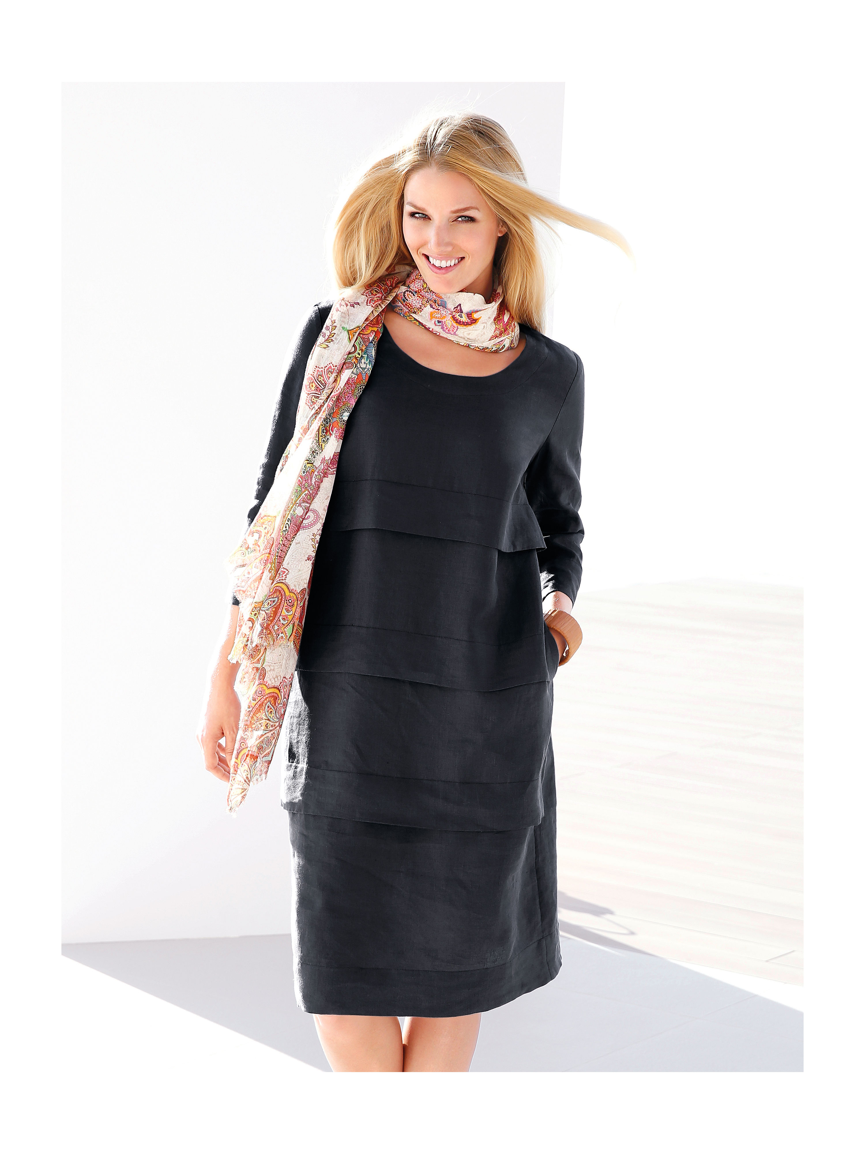 Image of Dress Anna Aura black size: 28s