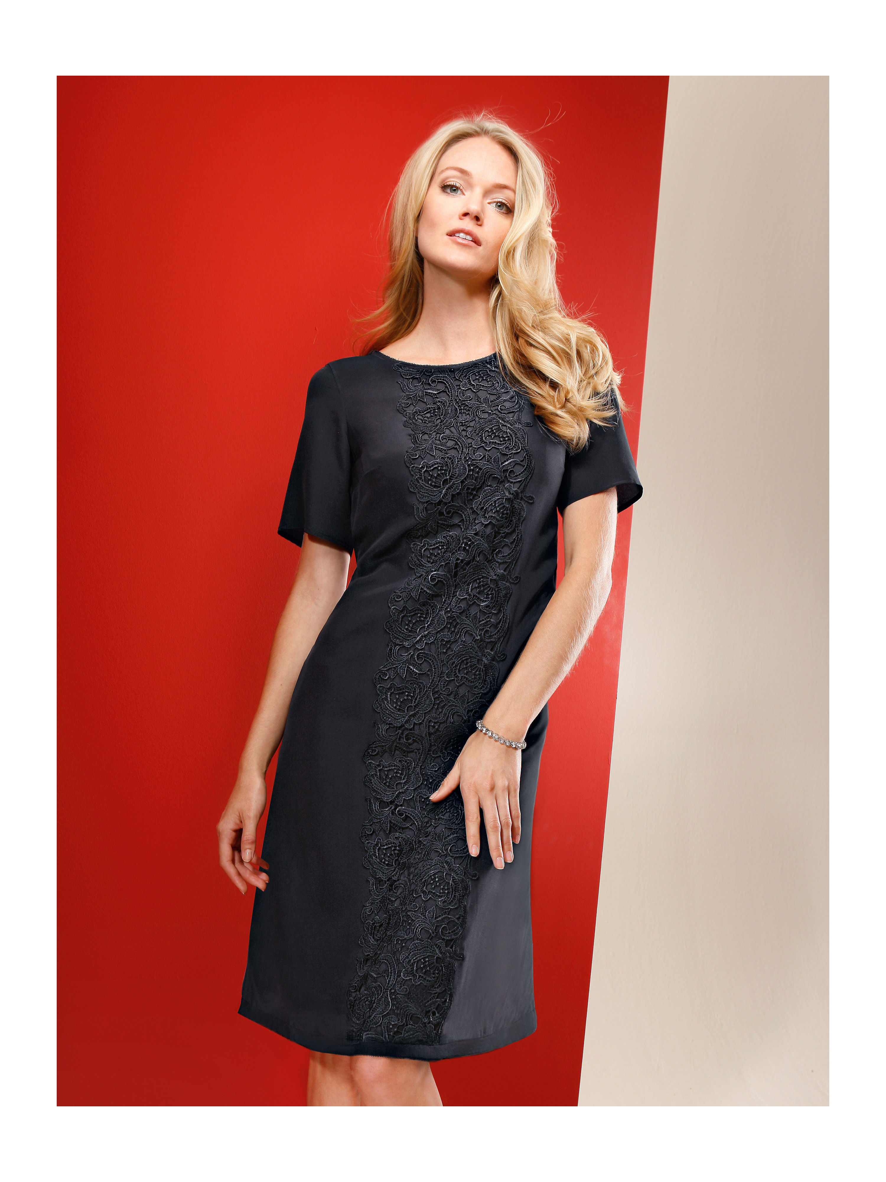 Image of Dress in 100% silk Uta Raasch black