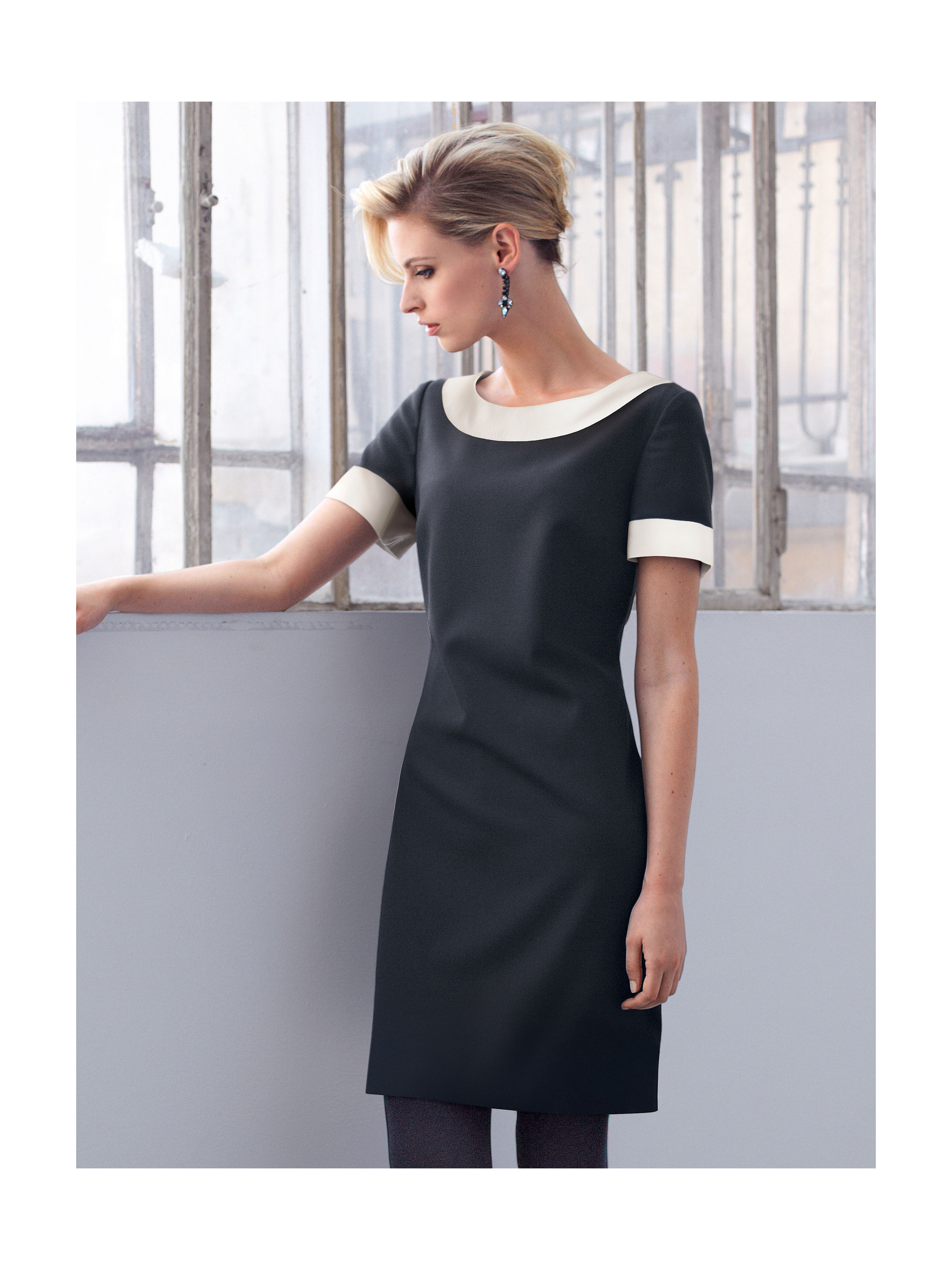 Image of Dress with 1/2-length sleeves Uta Raasch black