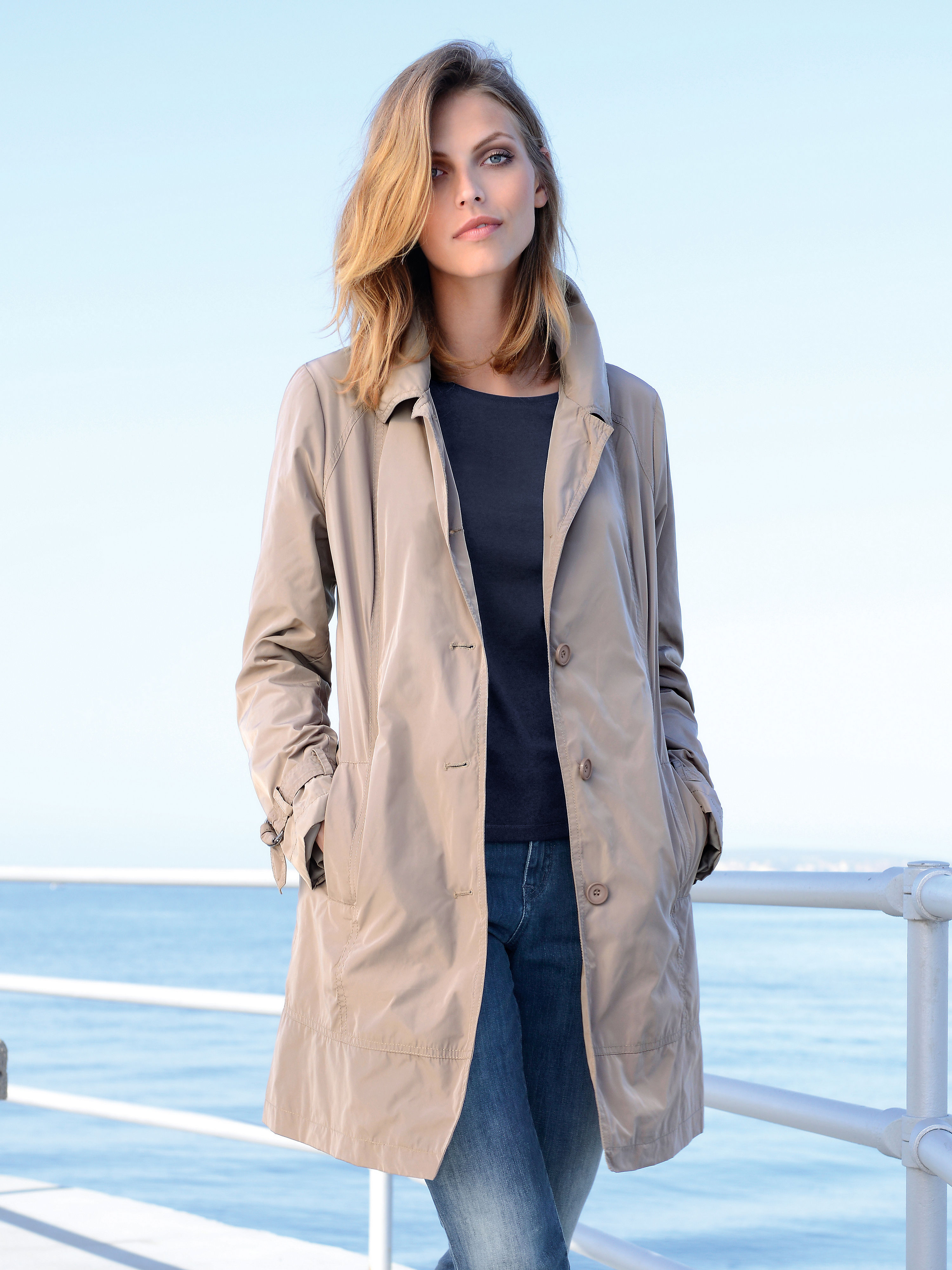 Image of Short coat Peter Hahn beige size: 10