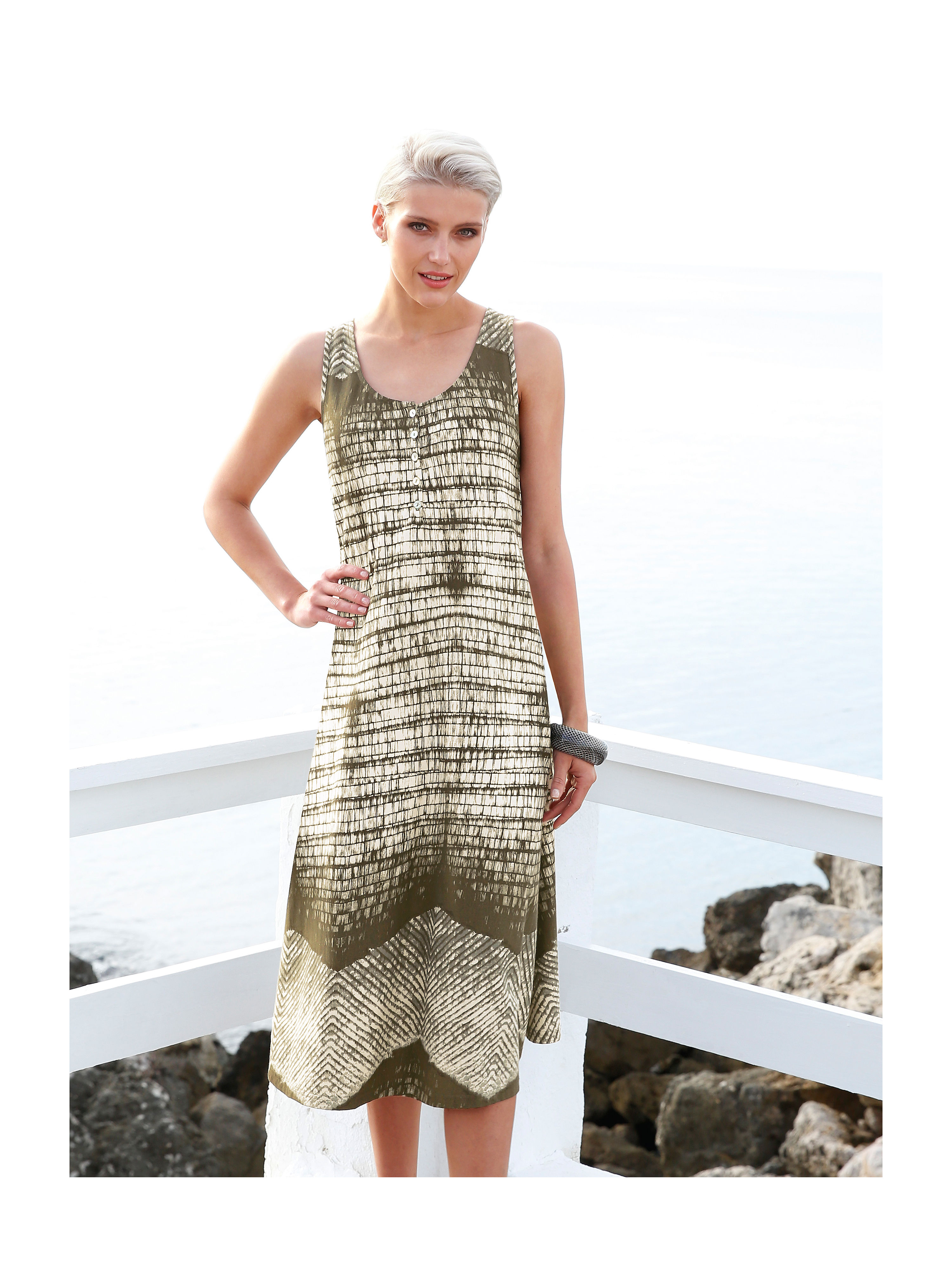 Image of Sleeveless dress Green Cotton multicoloured