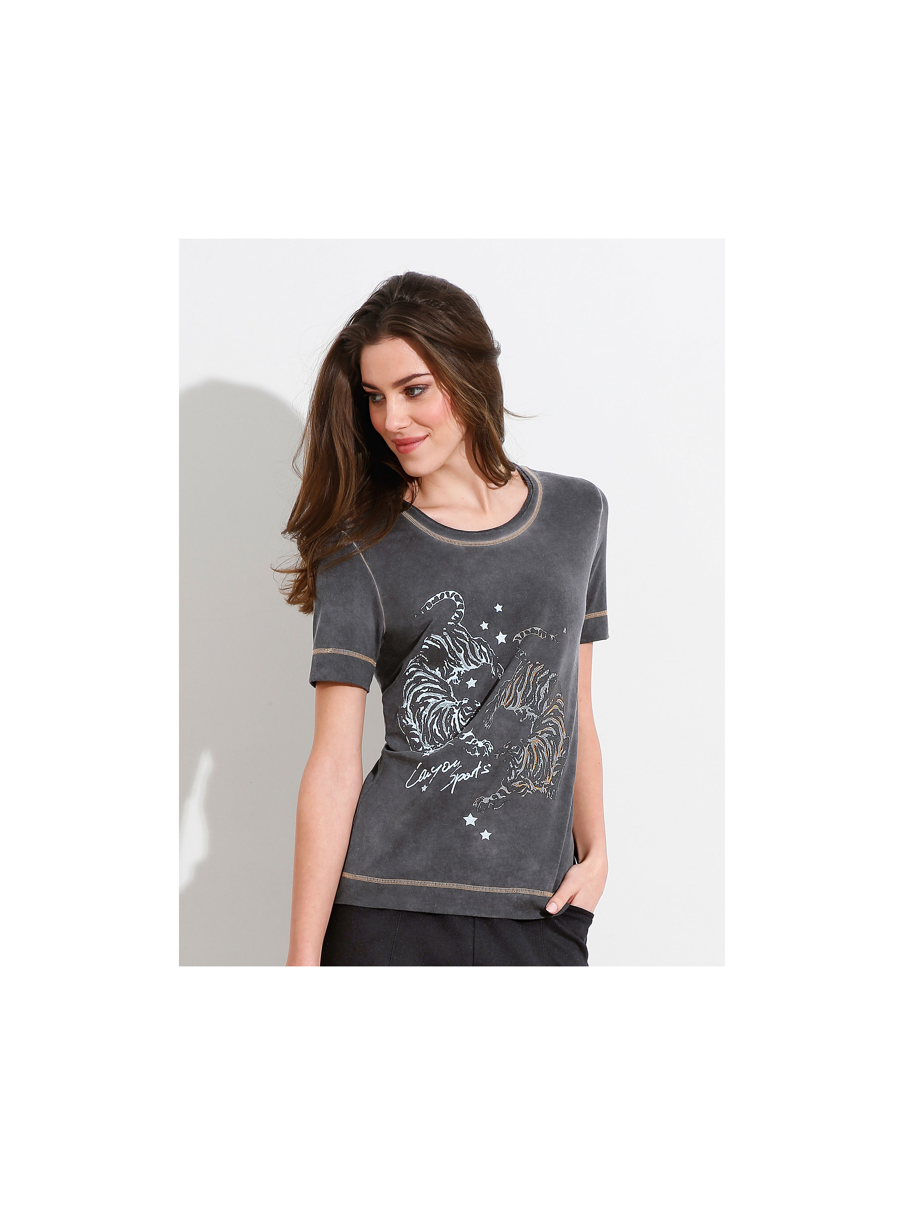 Image of T-shirt with 1/2-length sleeves Canyon grey