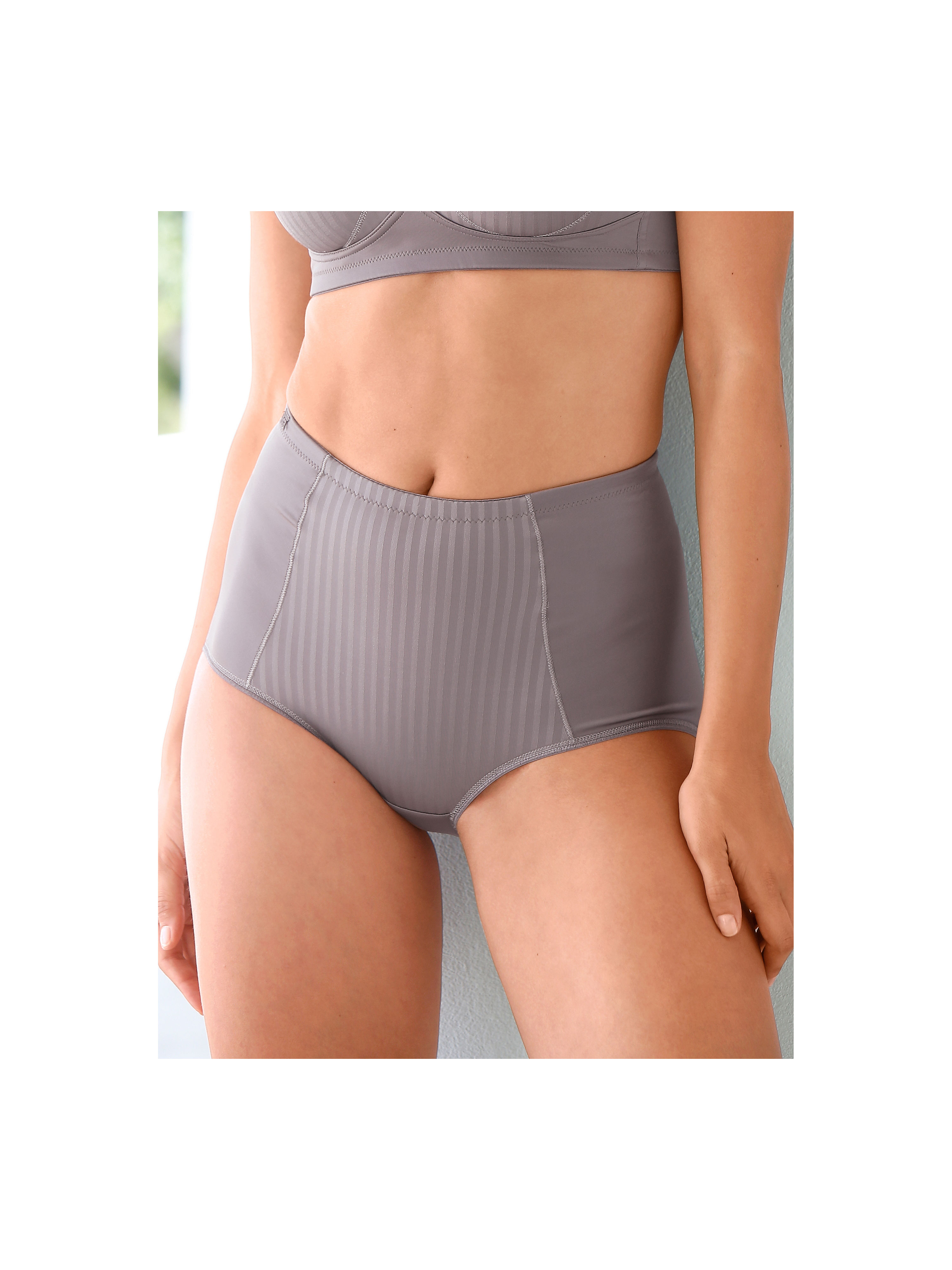 Image of Control briefs Susa purple