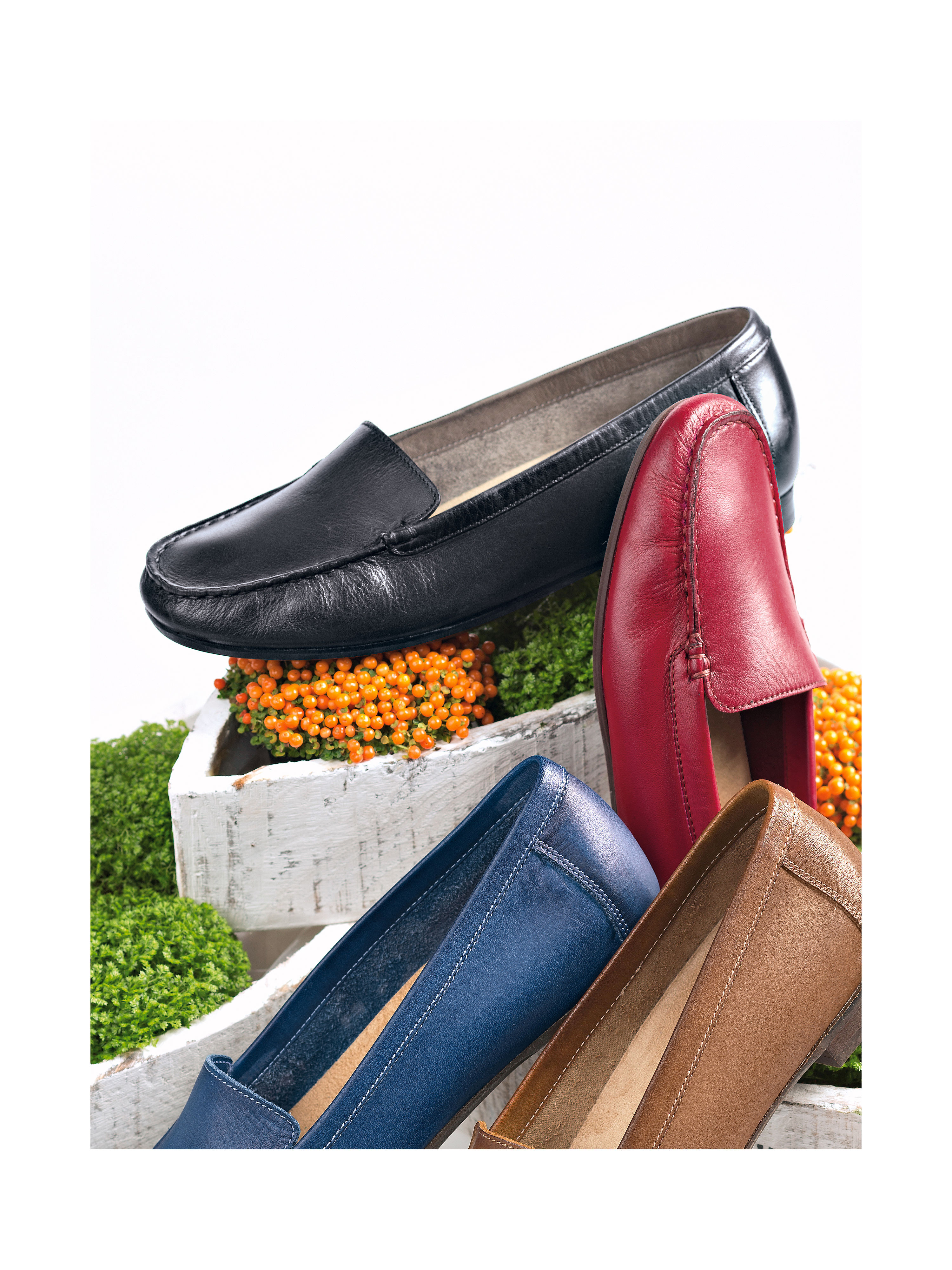 Image of Moccasins Sioux black