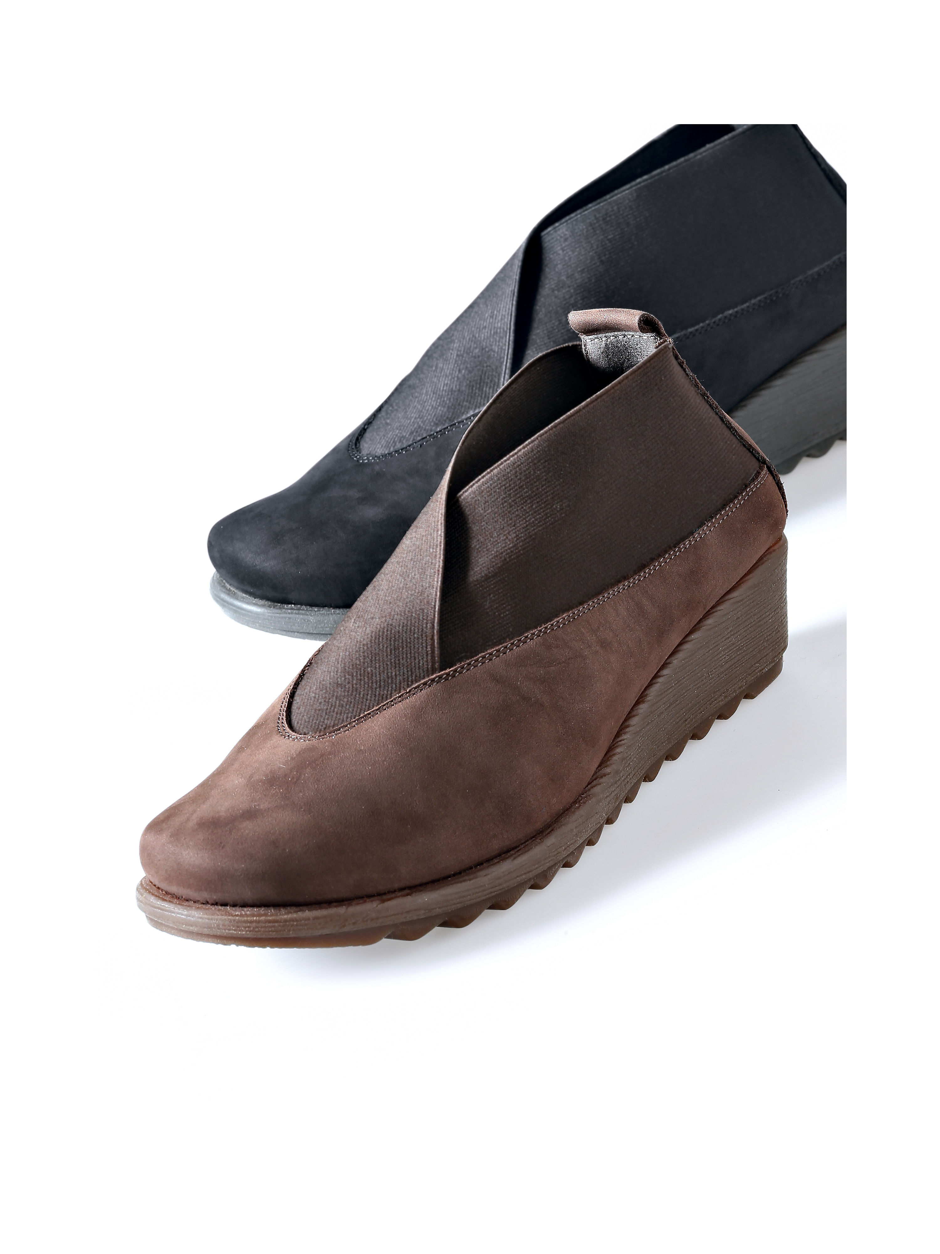 Image of Low shoes with a wedge heel The Flexx brown