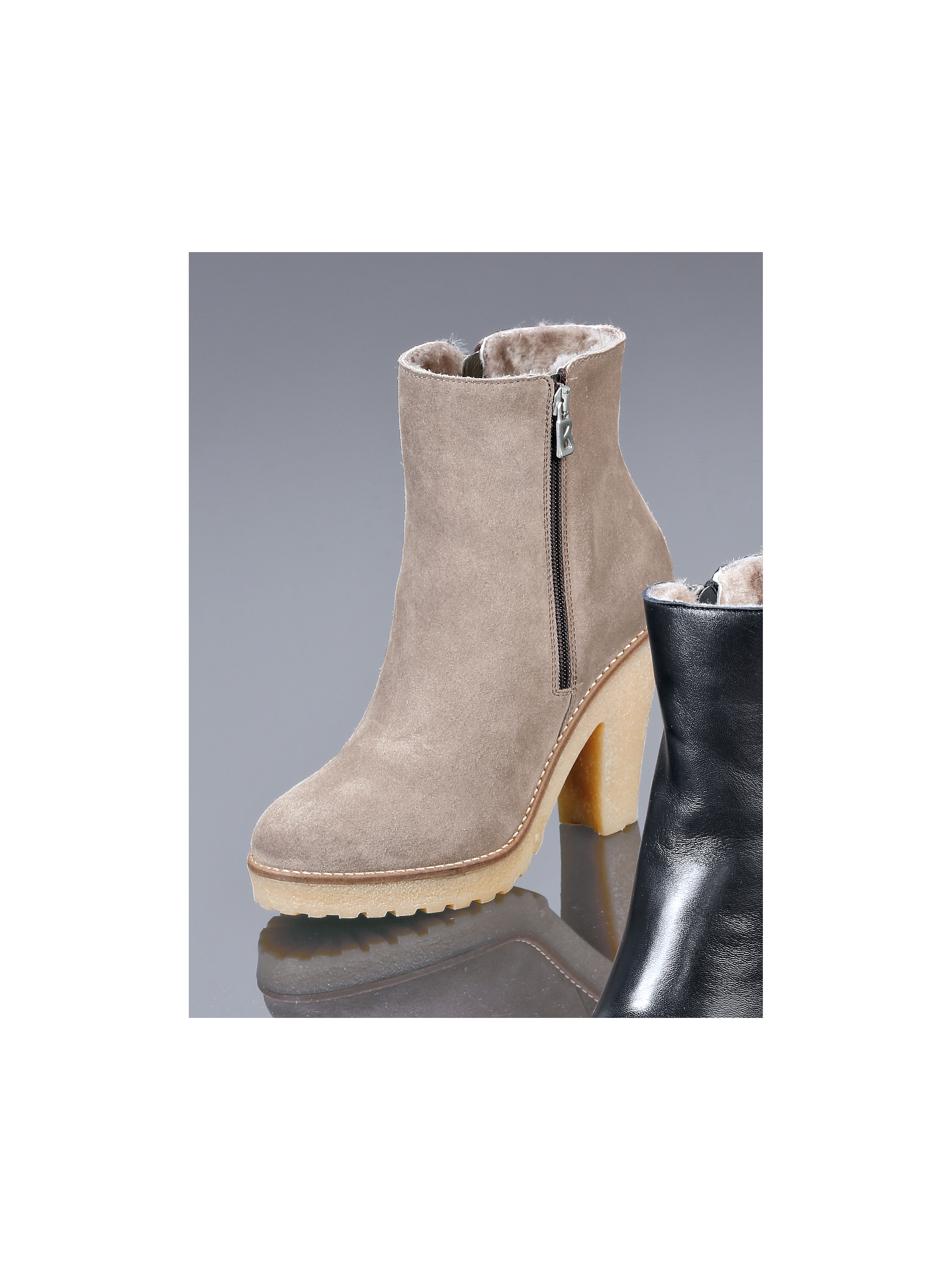 Image of Fashionable calfskin suede ankle boots Bogner beige