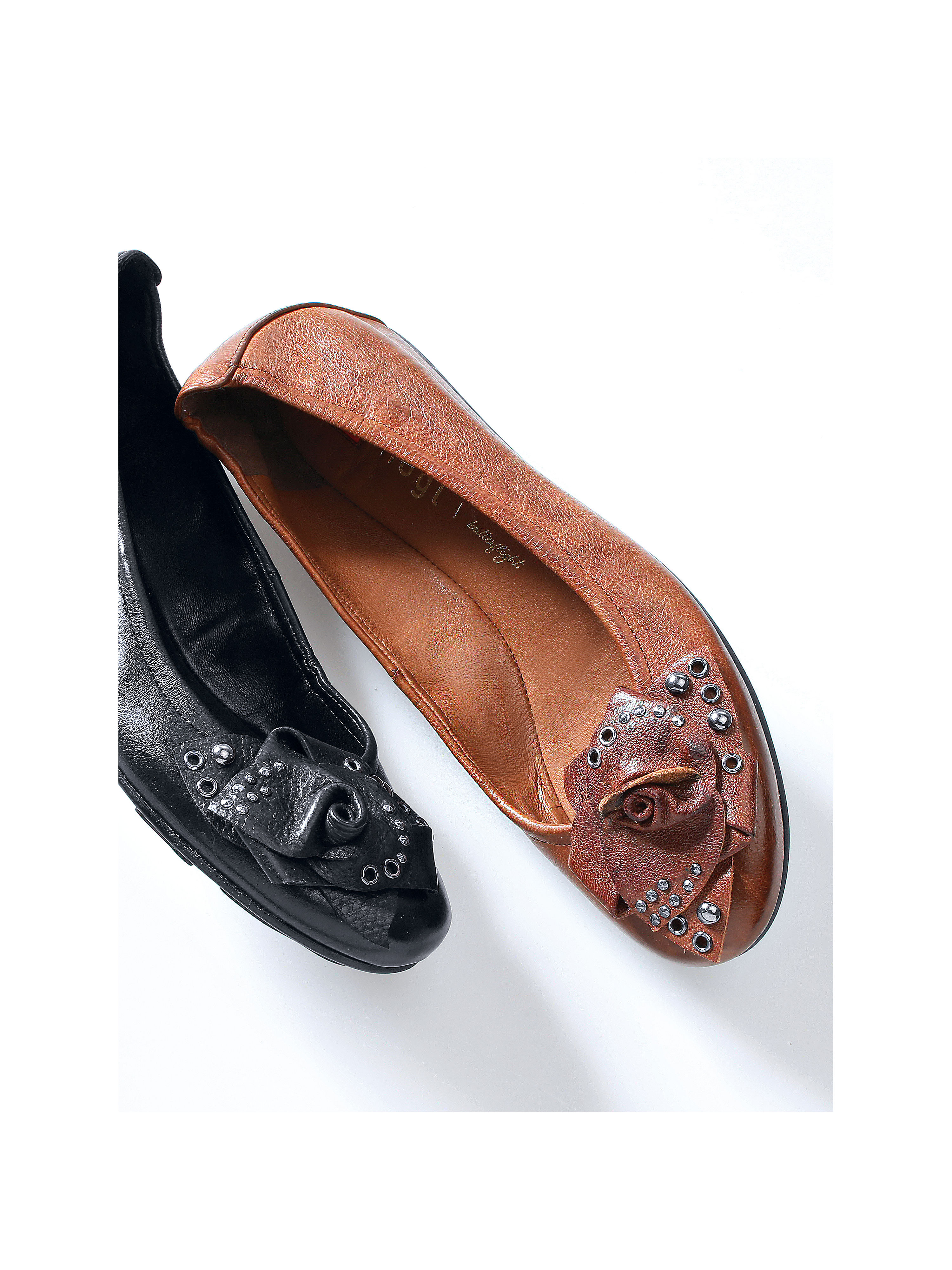 Image of Ballerinas from the Butterflight collection Högl brown