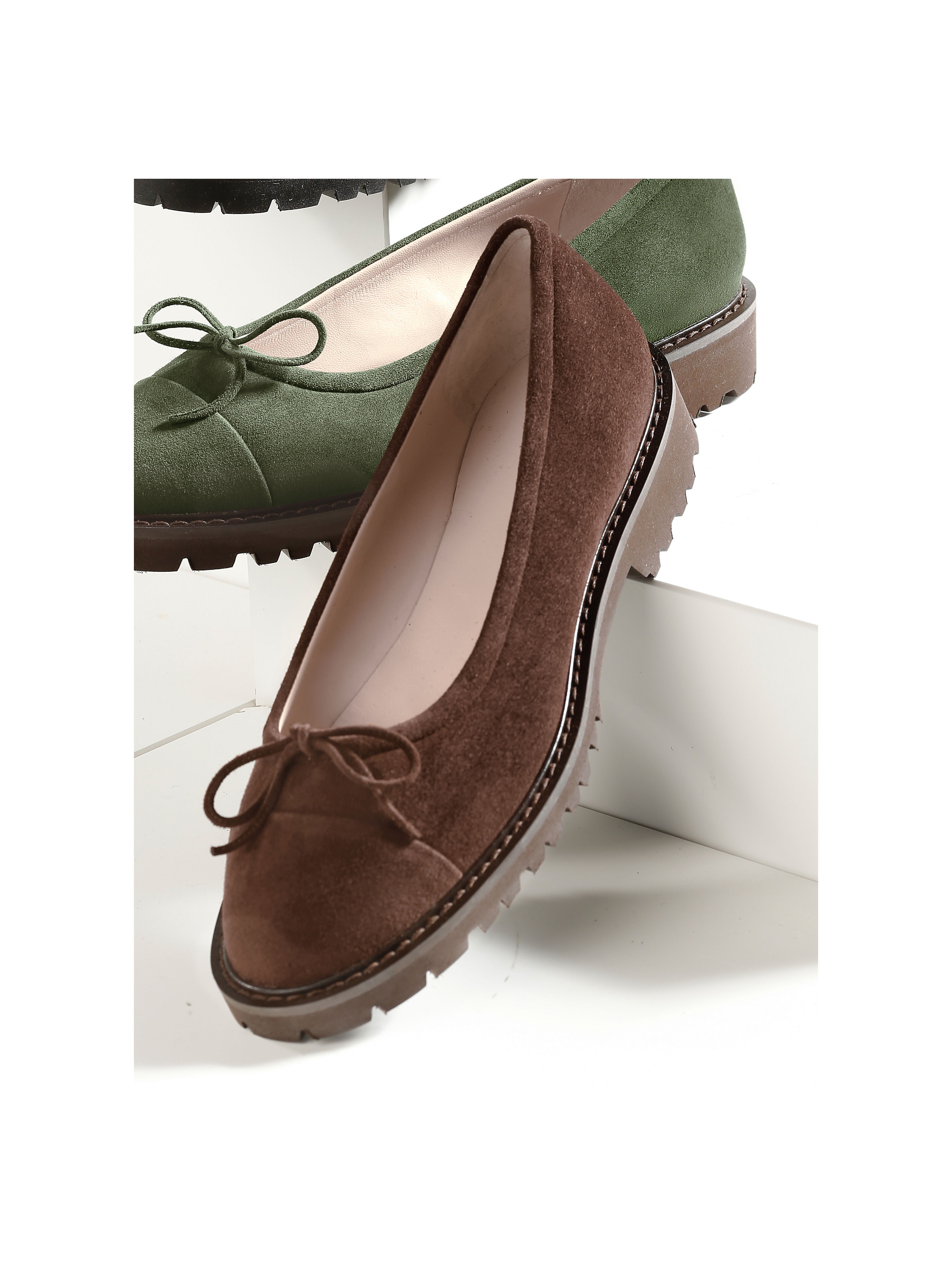 Image of Exquisite kidskin suede ballerinas UNÜTZER brown