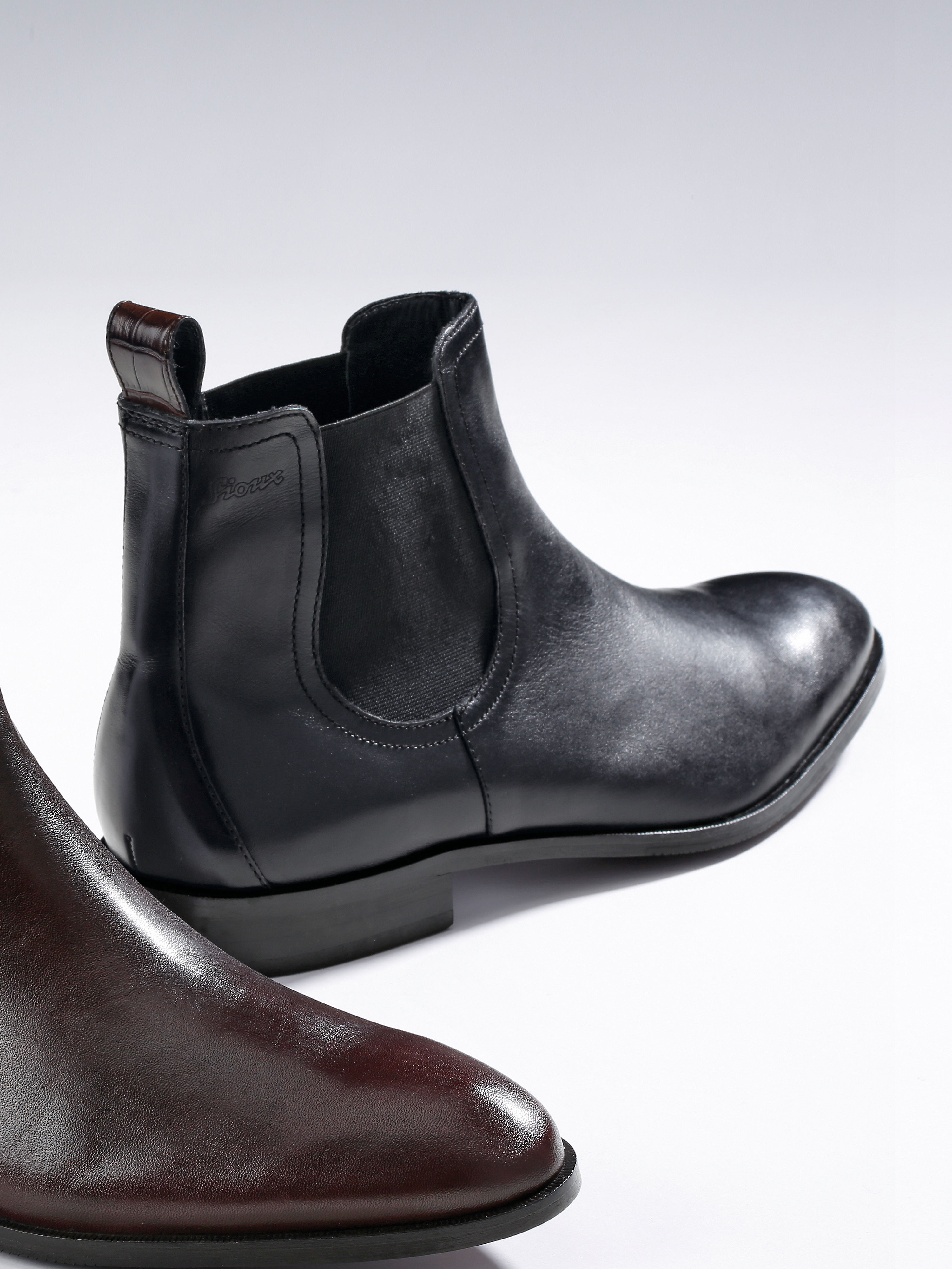 Image of Premium calfskin nappa ankle boots Sioux black