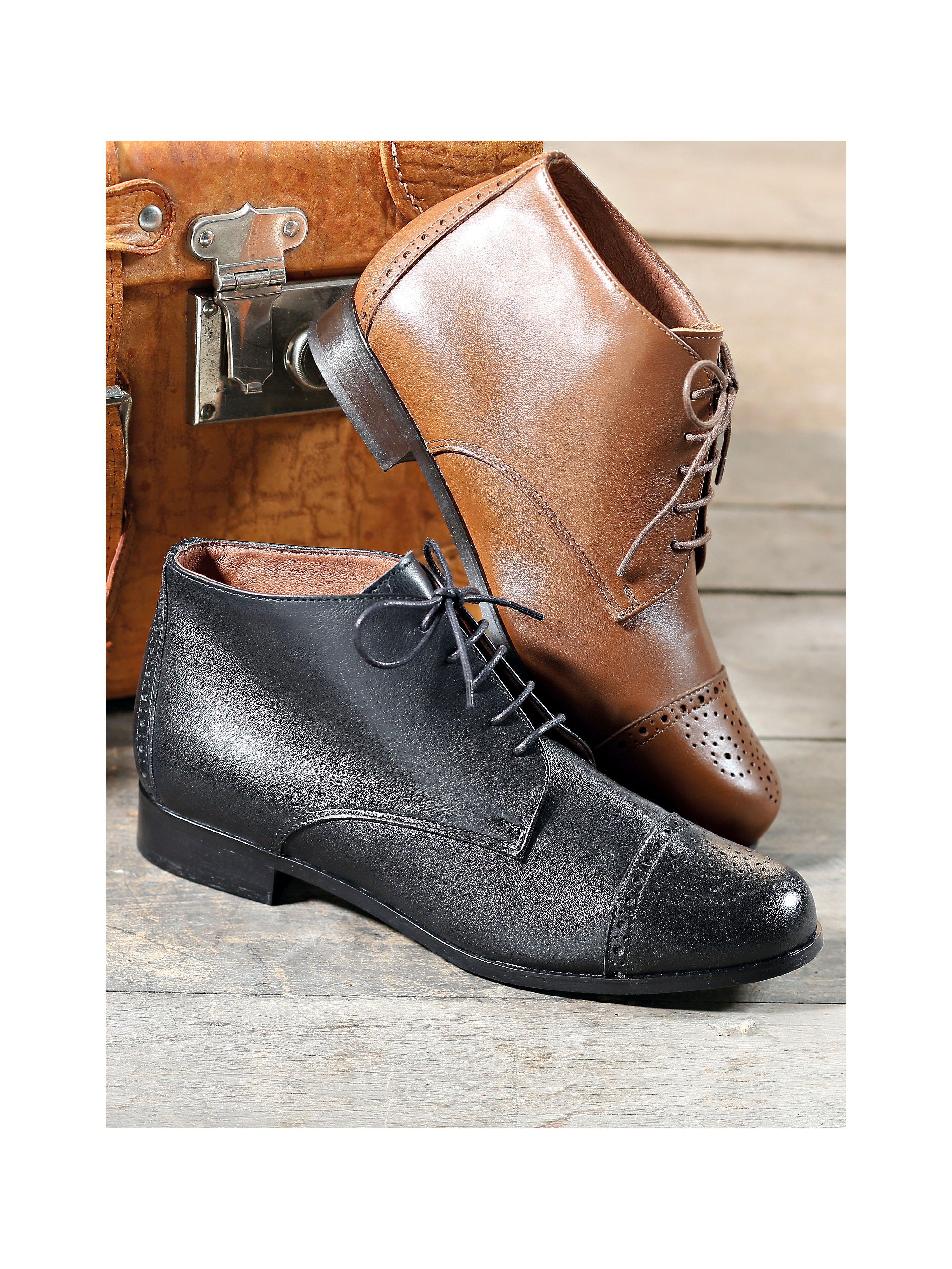 Image of Ankle-high lace-ups Peter Hahn black