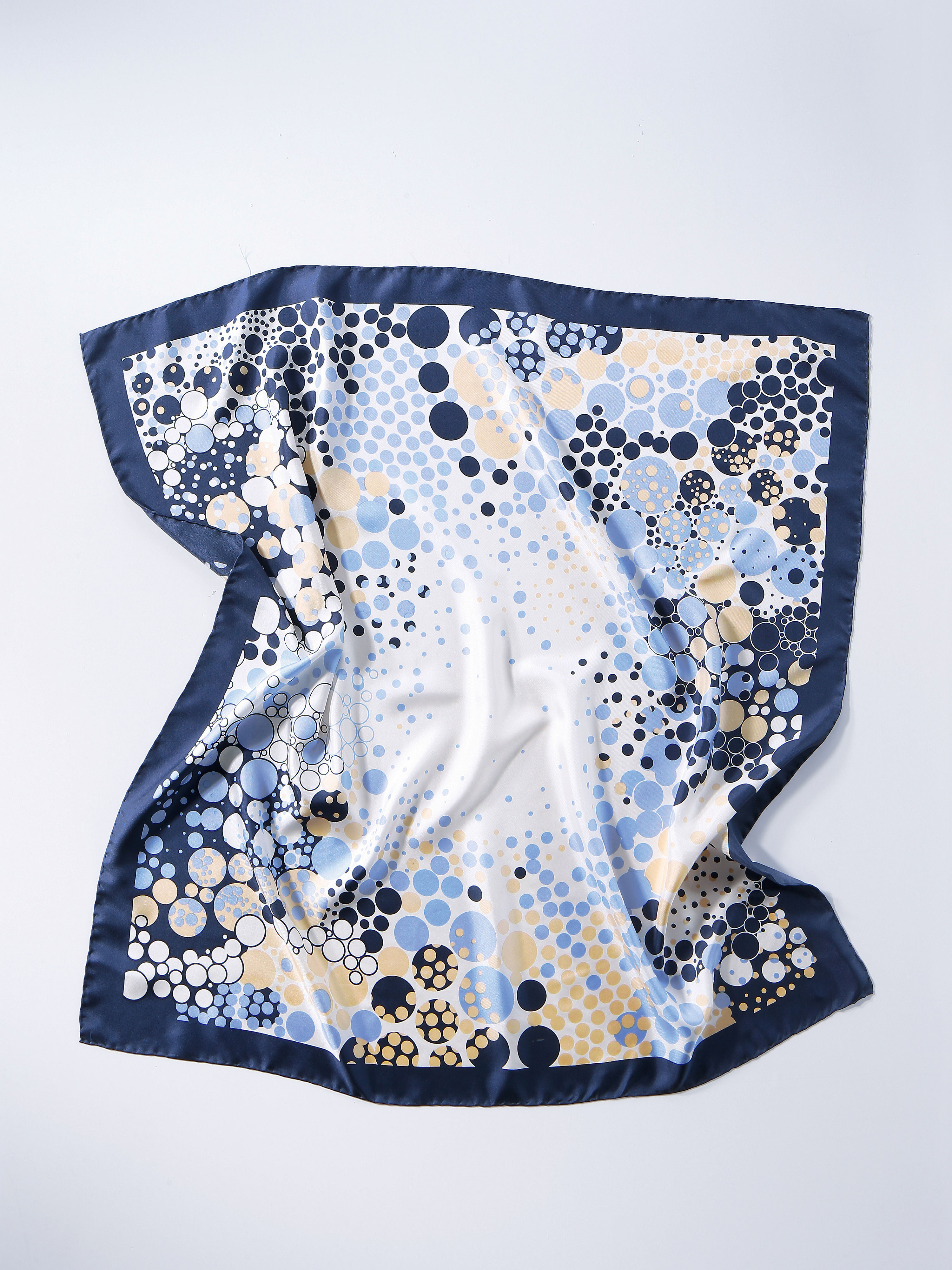 Image of Scarf in 100% silk Peter Hahn blue