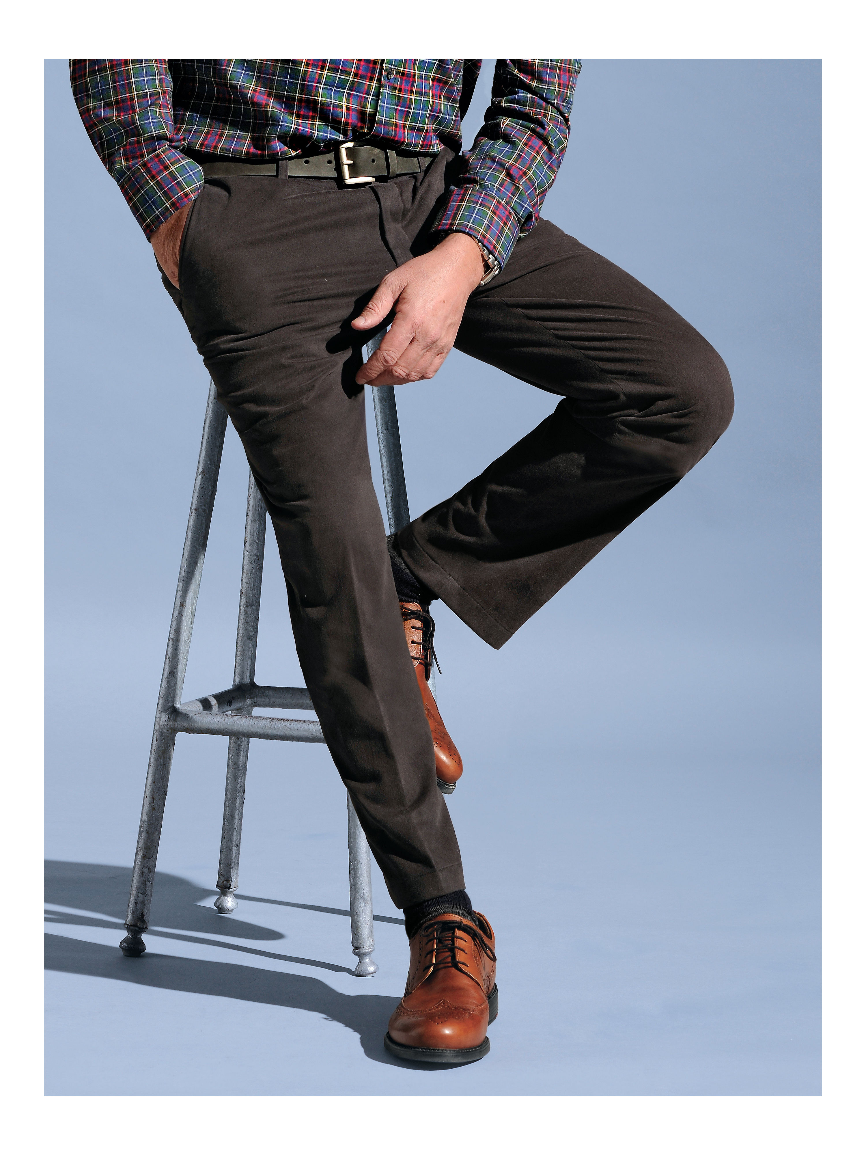 Image of Trousers with a winter Smartcel Clima finish HILTL brown