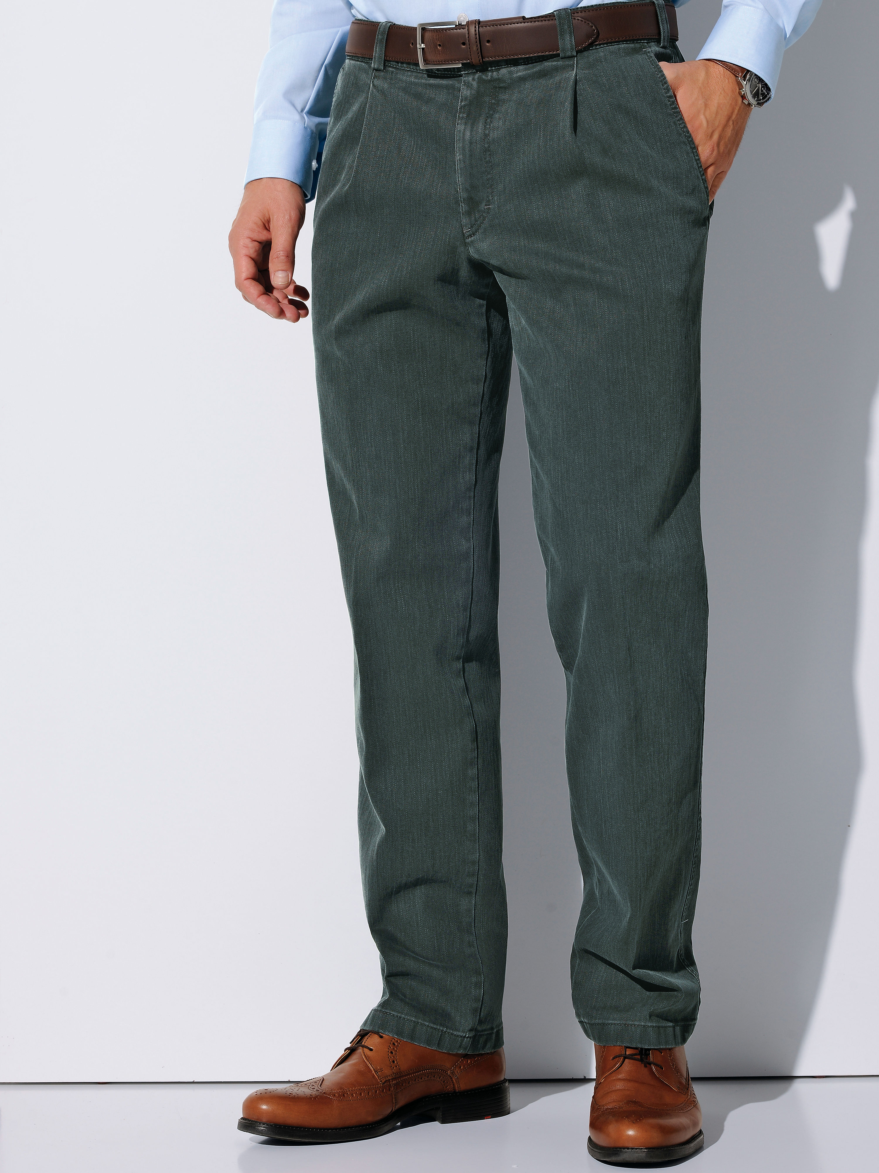 Image of Waist pleat jeans made from coloured denim Eurex by Brax green