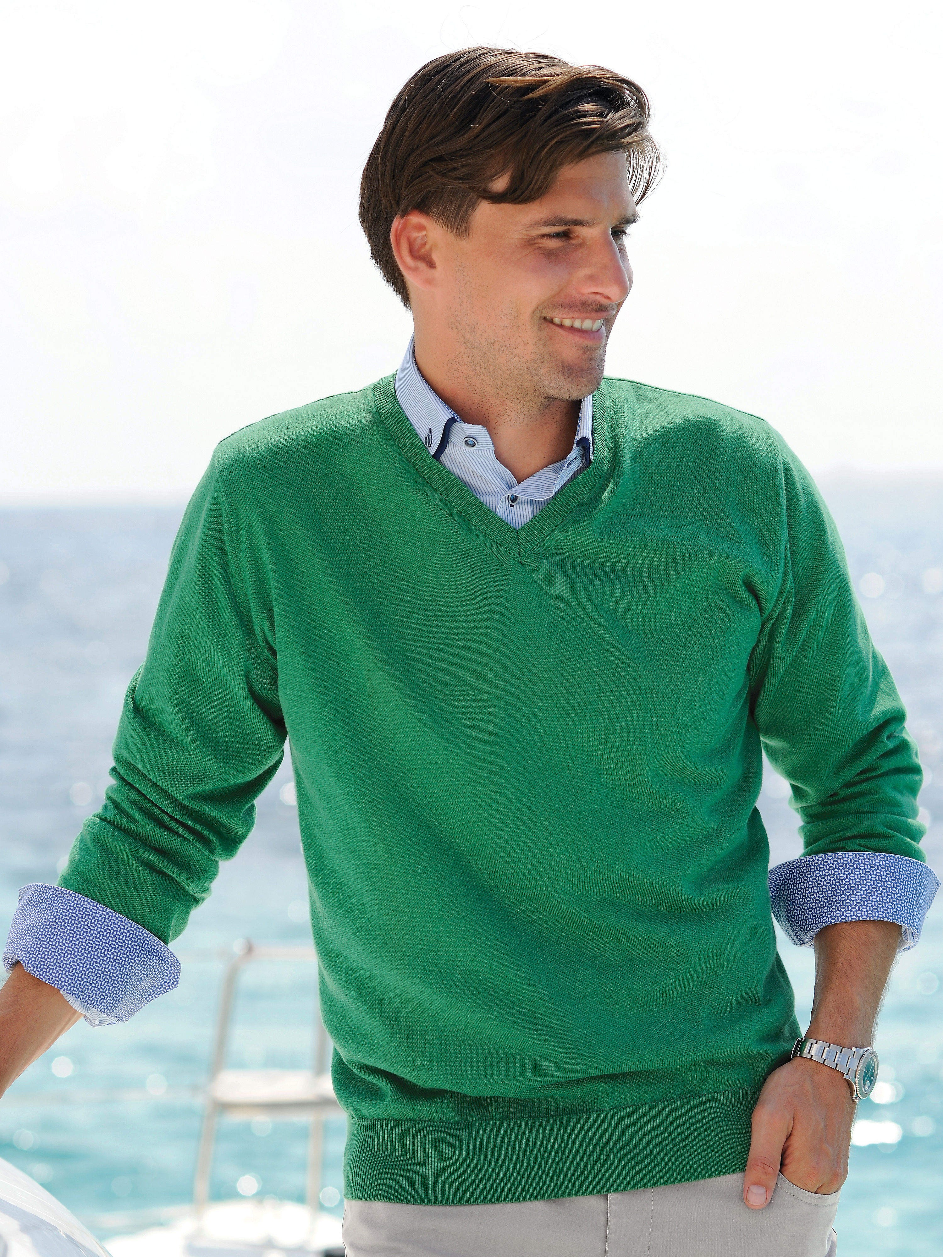 Image of V neck jumper Peter Hahn green size: 48