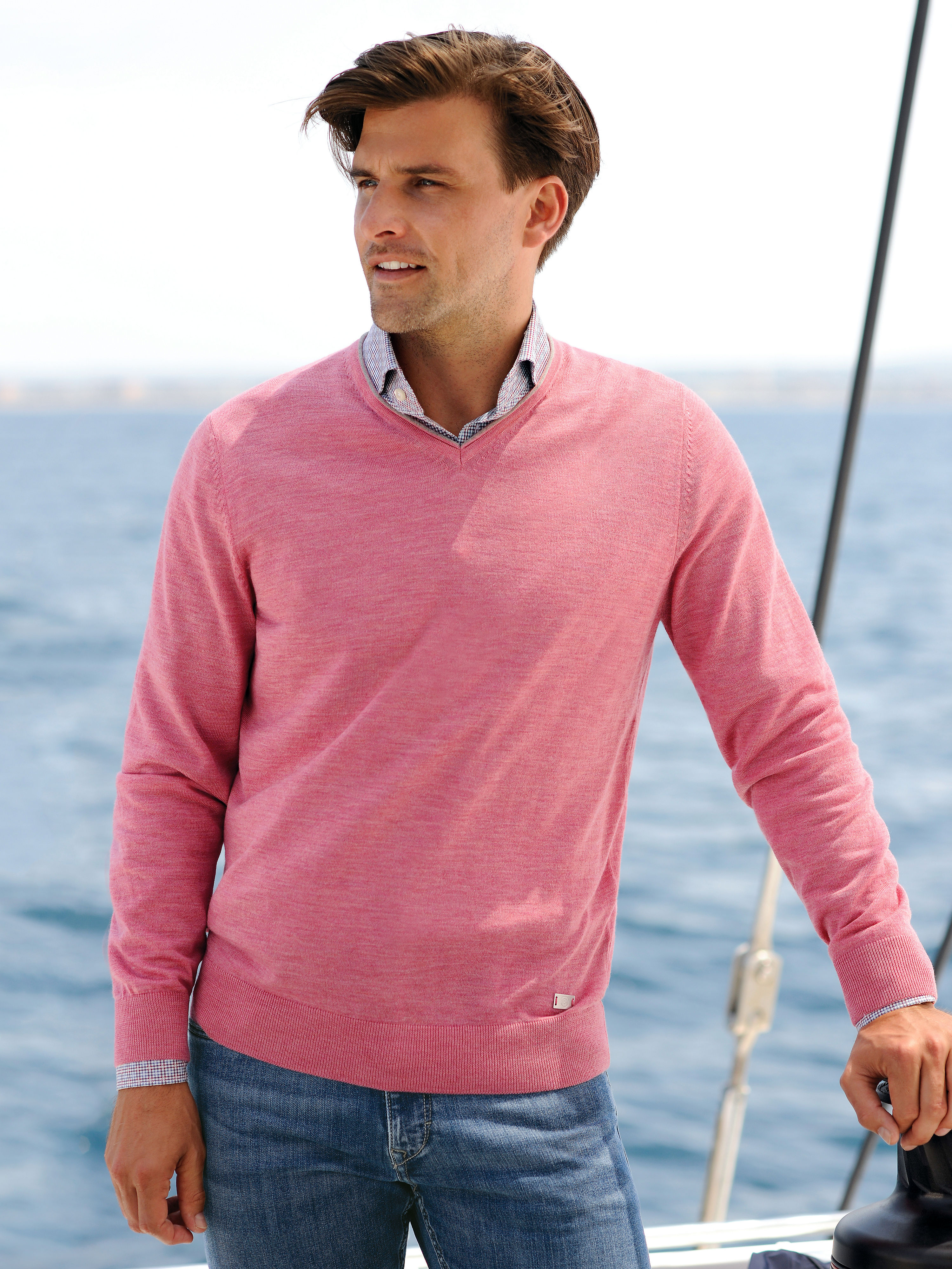 Image of V-neck jumper Bogner pale pink