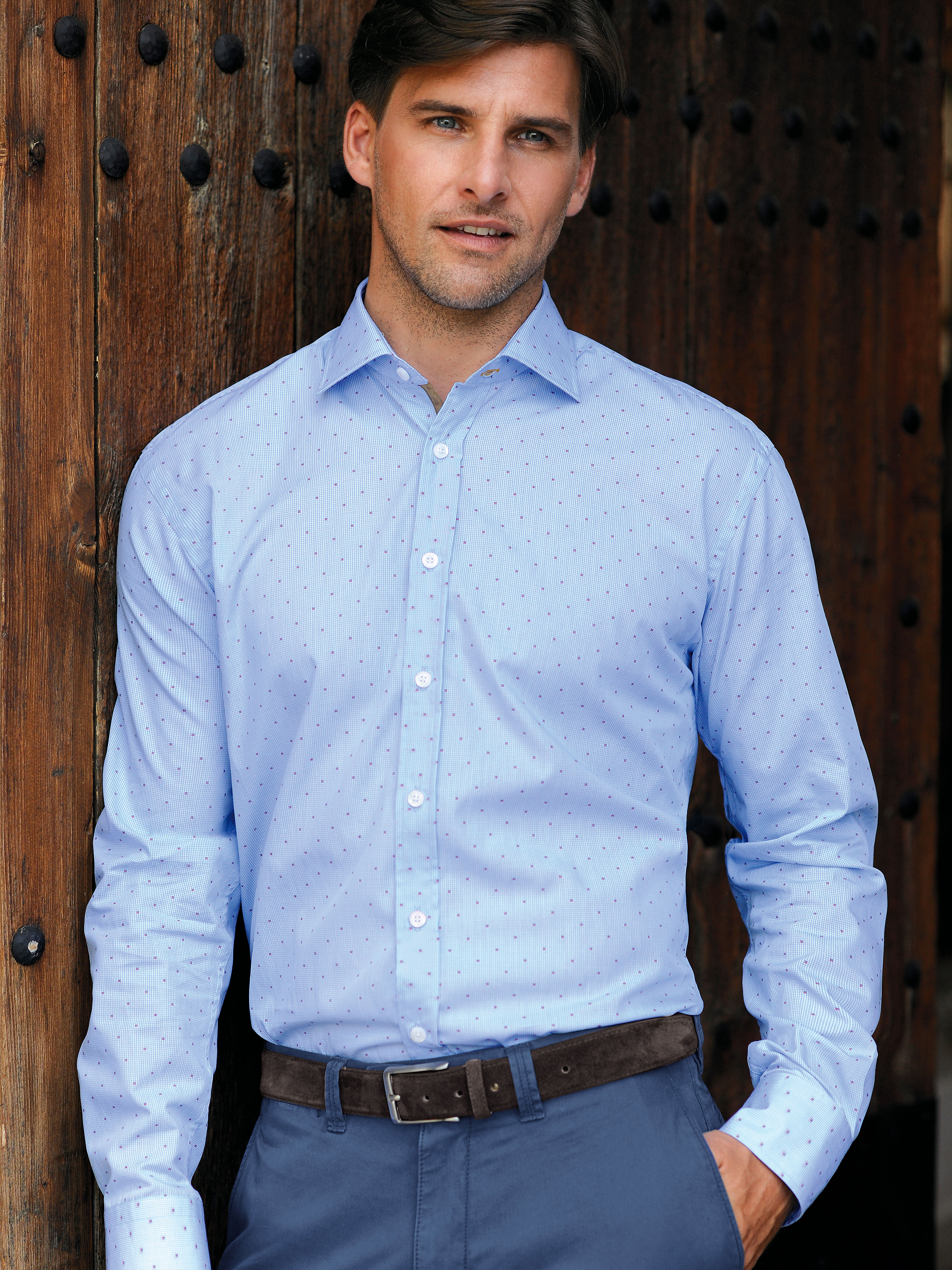 Image of Shirt with a Kent collar Bugatti blue
