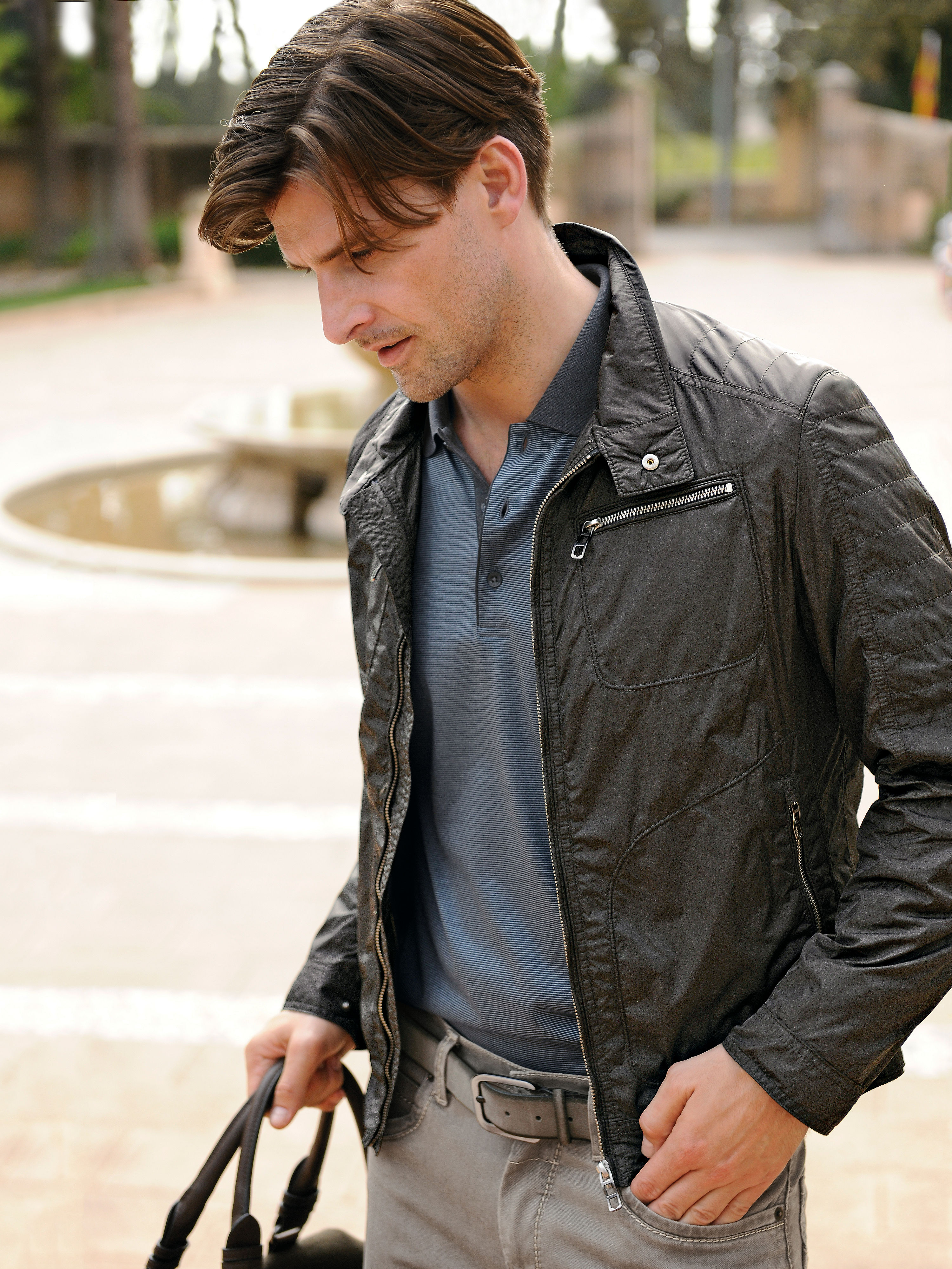 Image of Bomber jacket Bugatti green