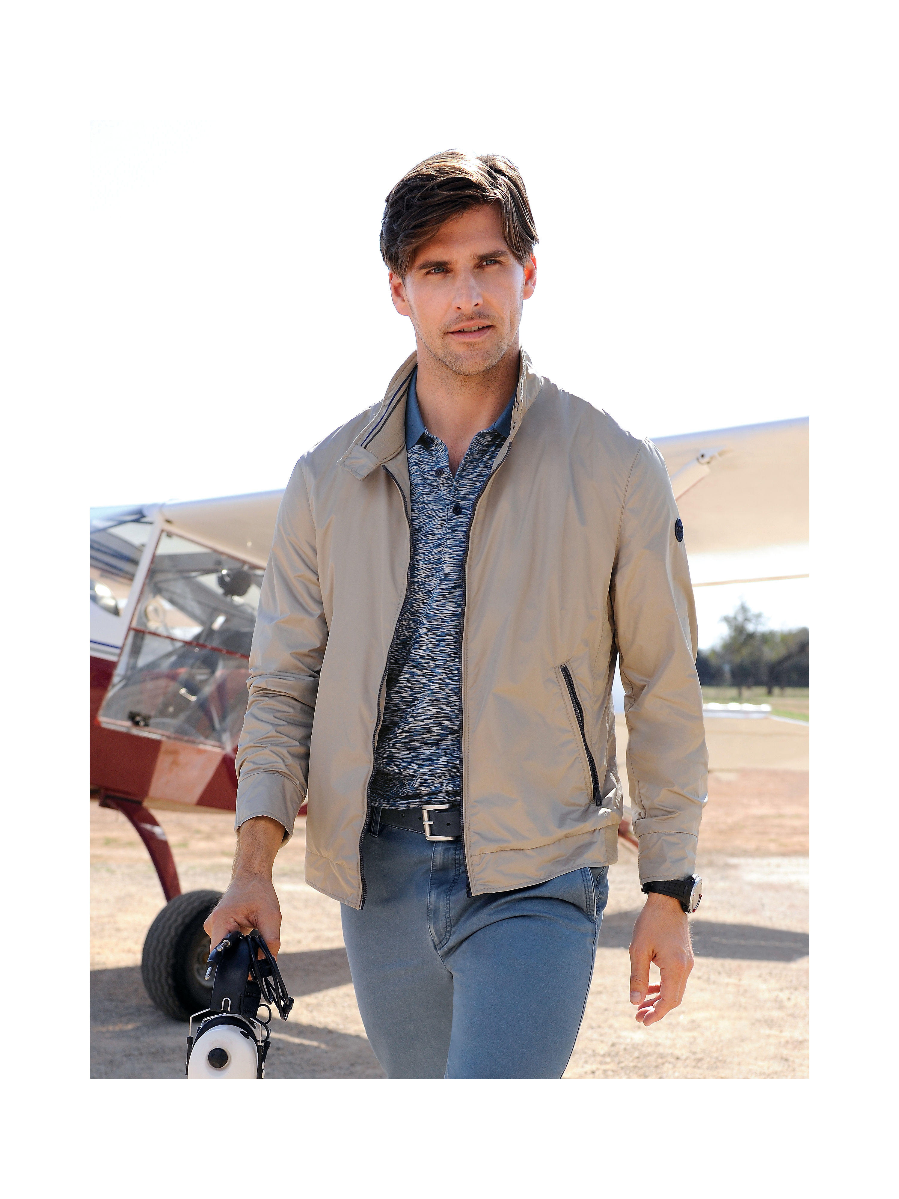 Image of Bomber jacket Brax Feel Good beige