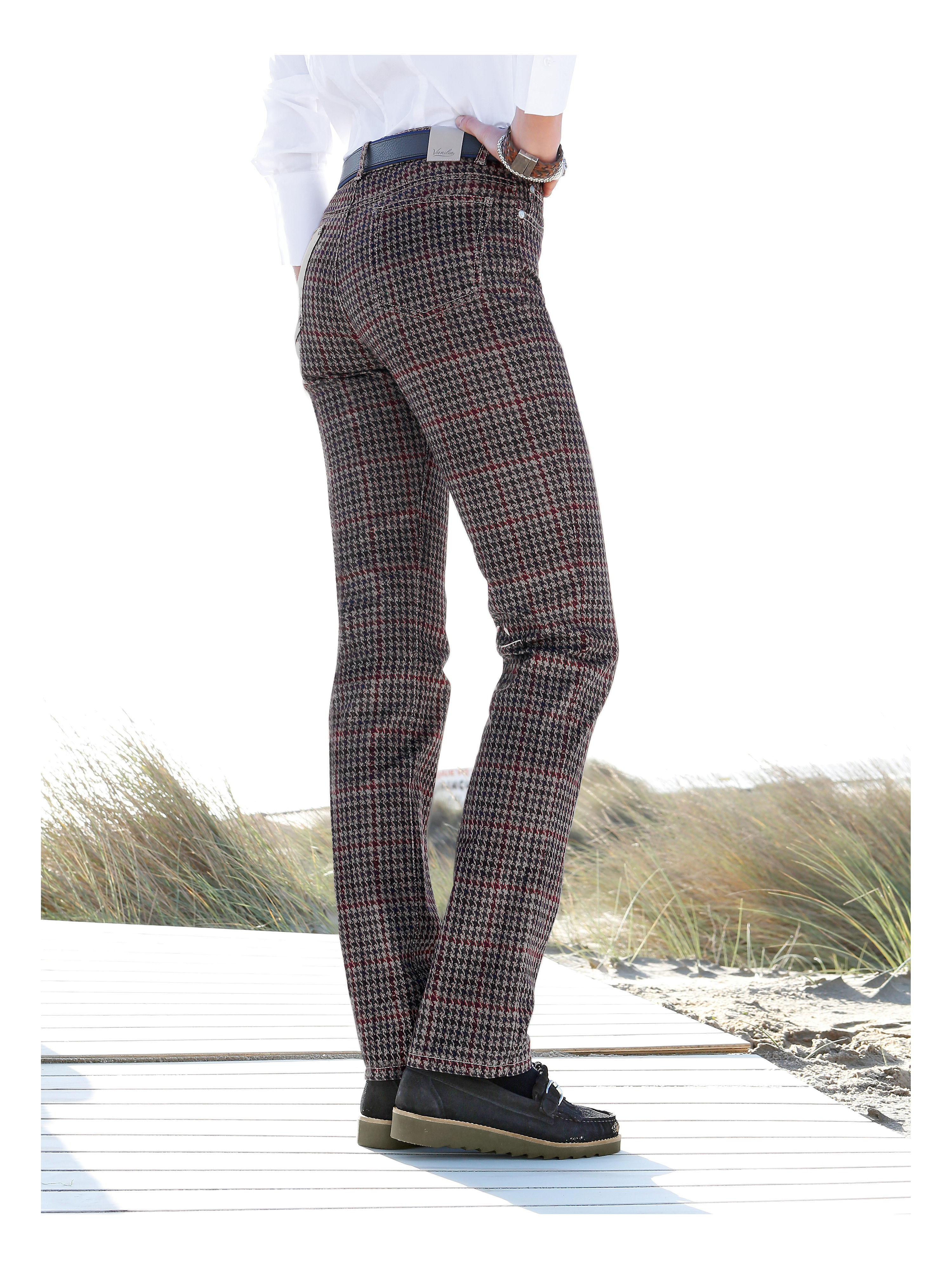 Image of Trousers Vanilia grey