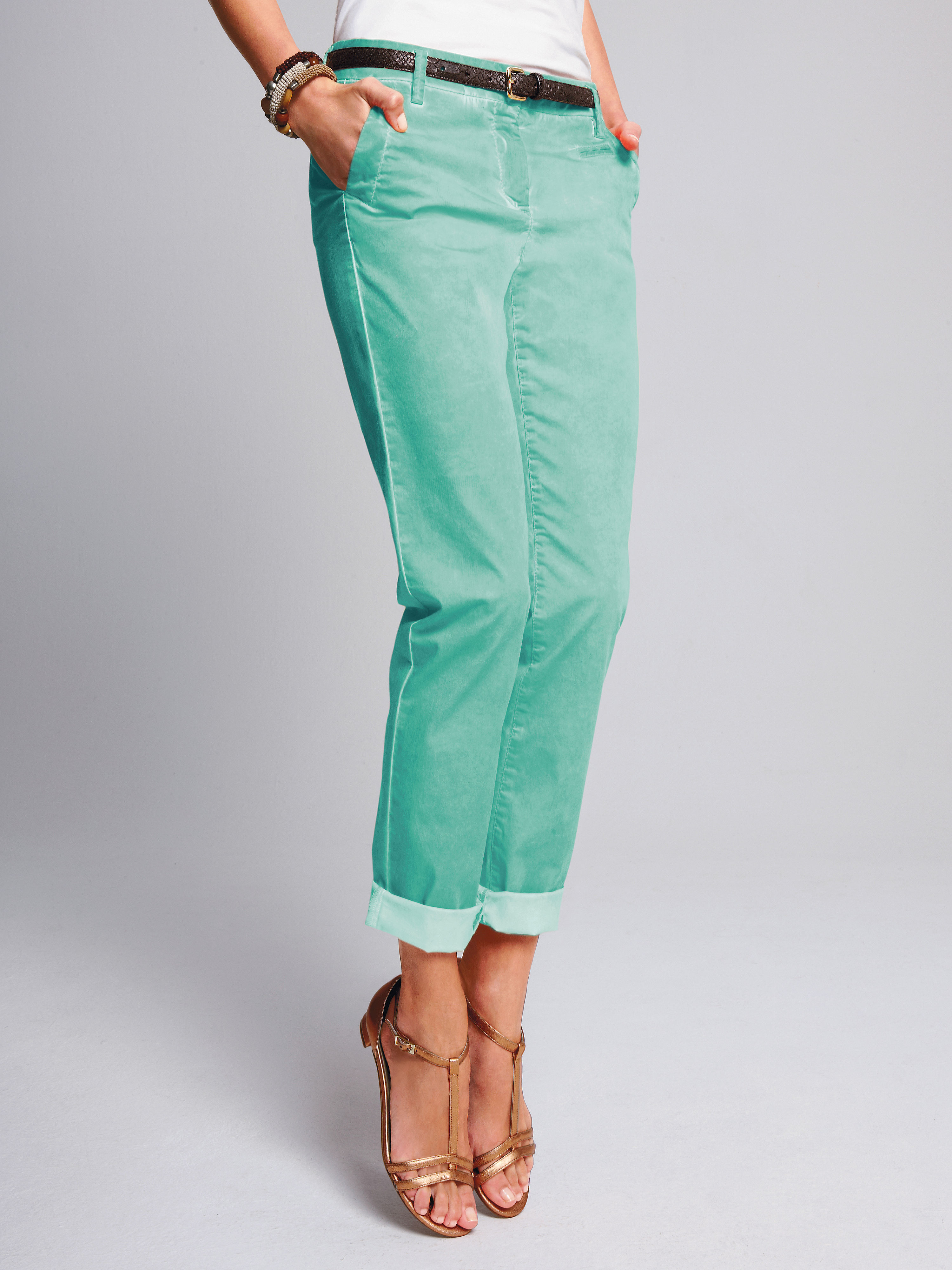 Image of Trousers Looxent green size: 20s