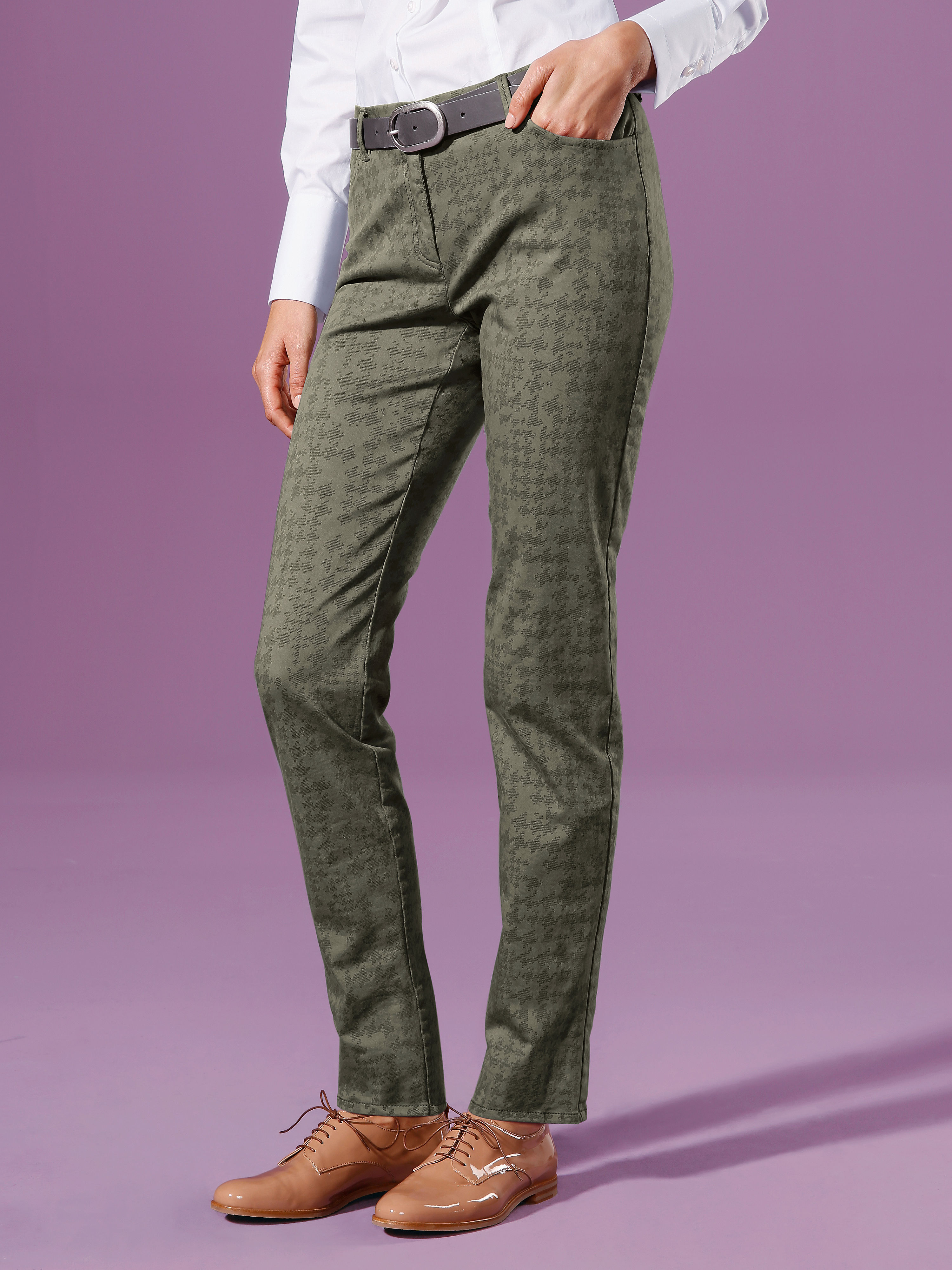 Image of Trousers Vanilia green size: 20