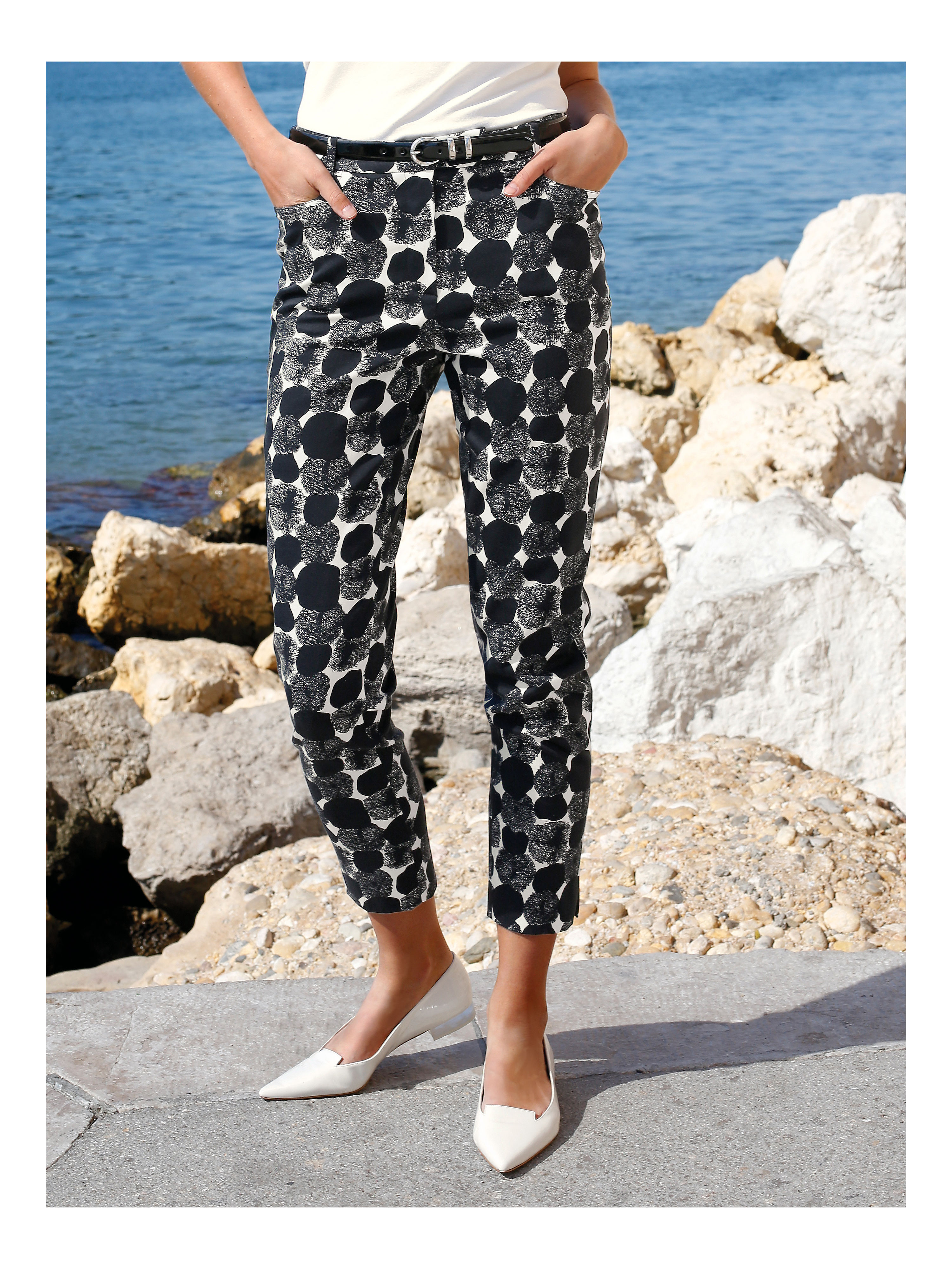 Image of Ankle-length trousers Uta Raasch multicoloured