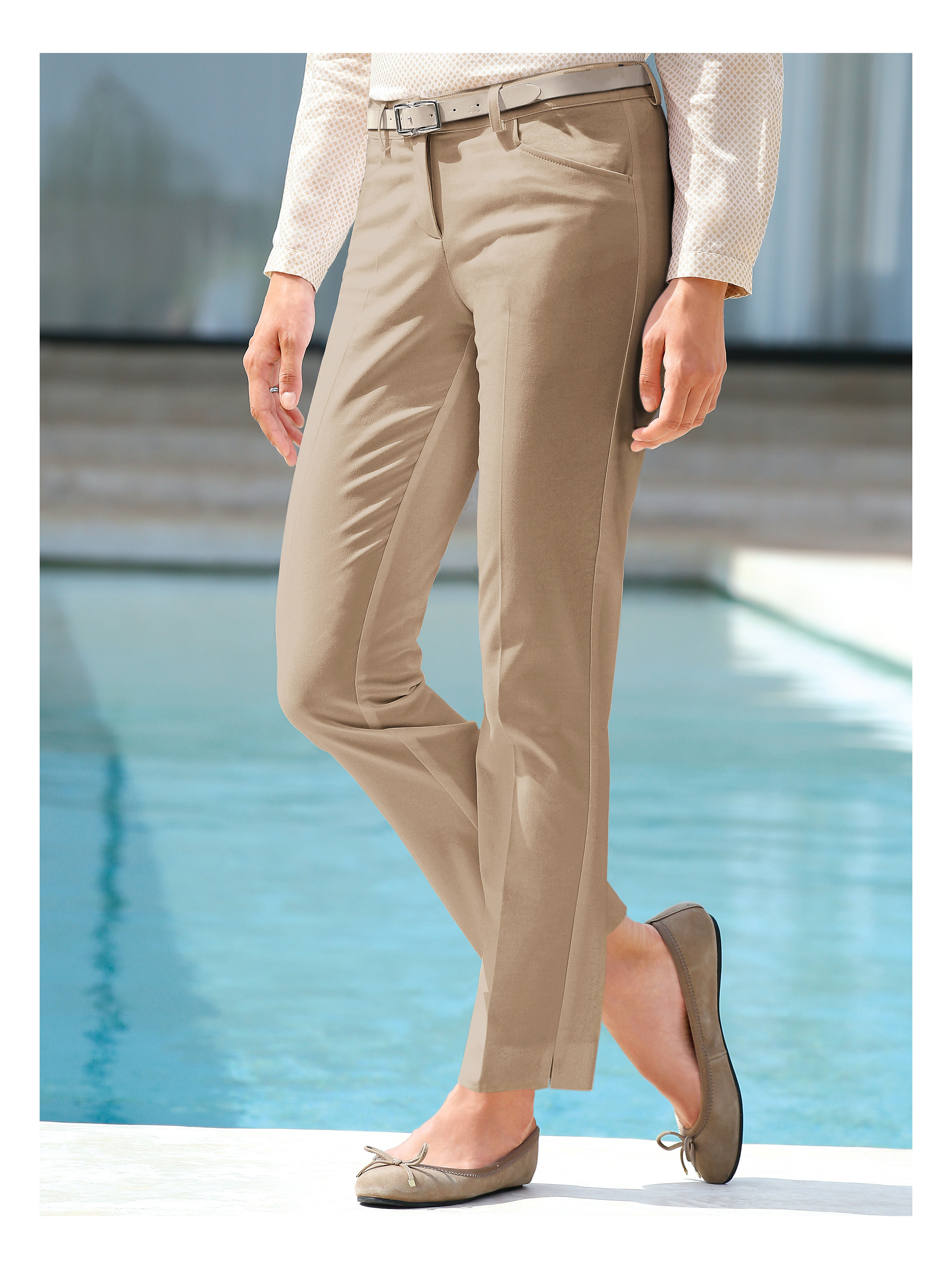 Image of Trousers Peter Hahn beige size: 16s