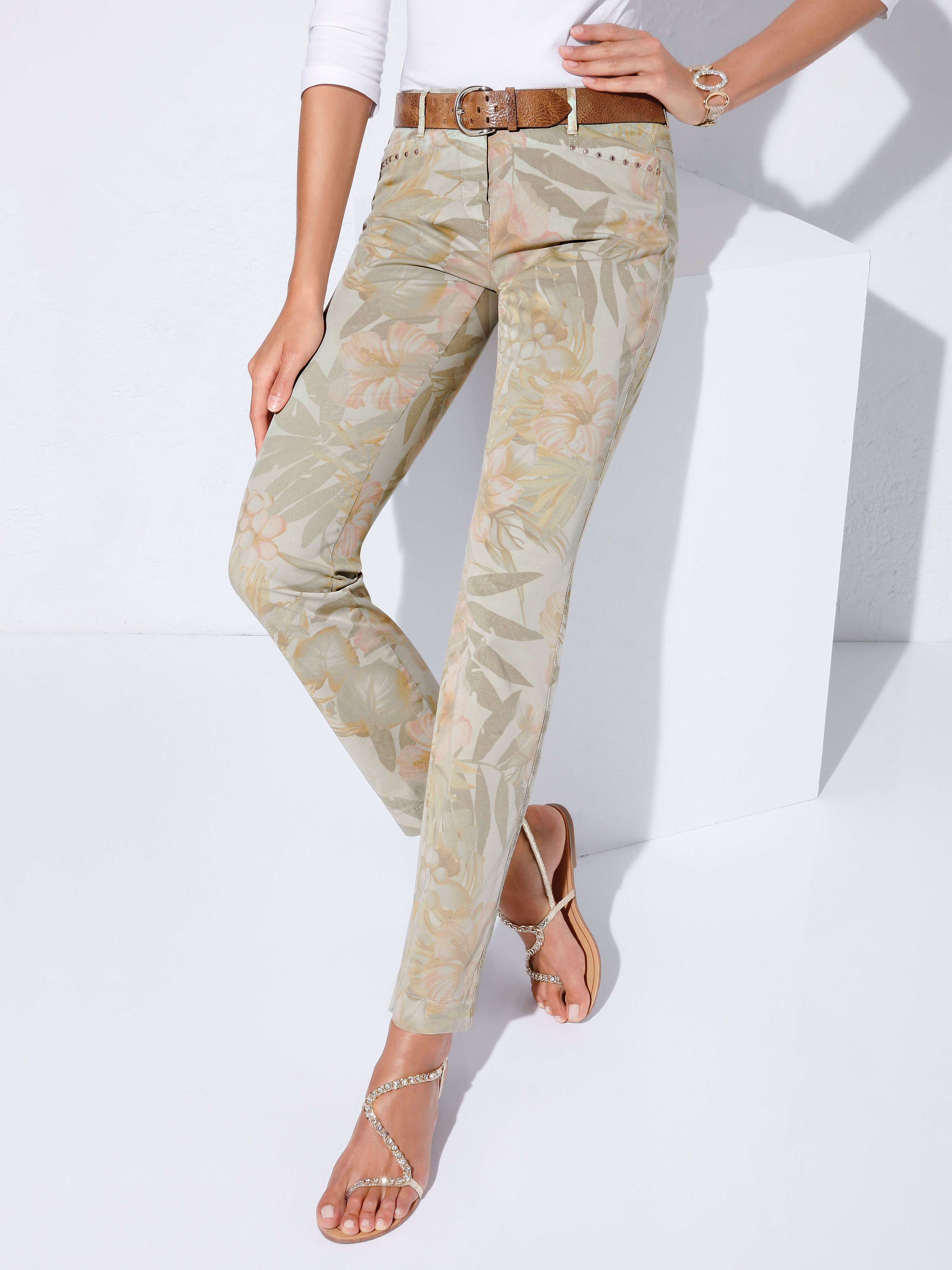 Image of Trousers Toni multicoloured size: 16