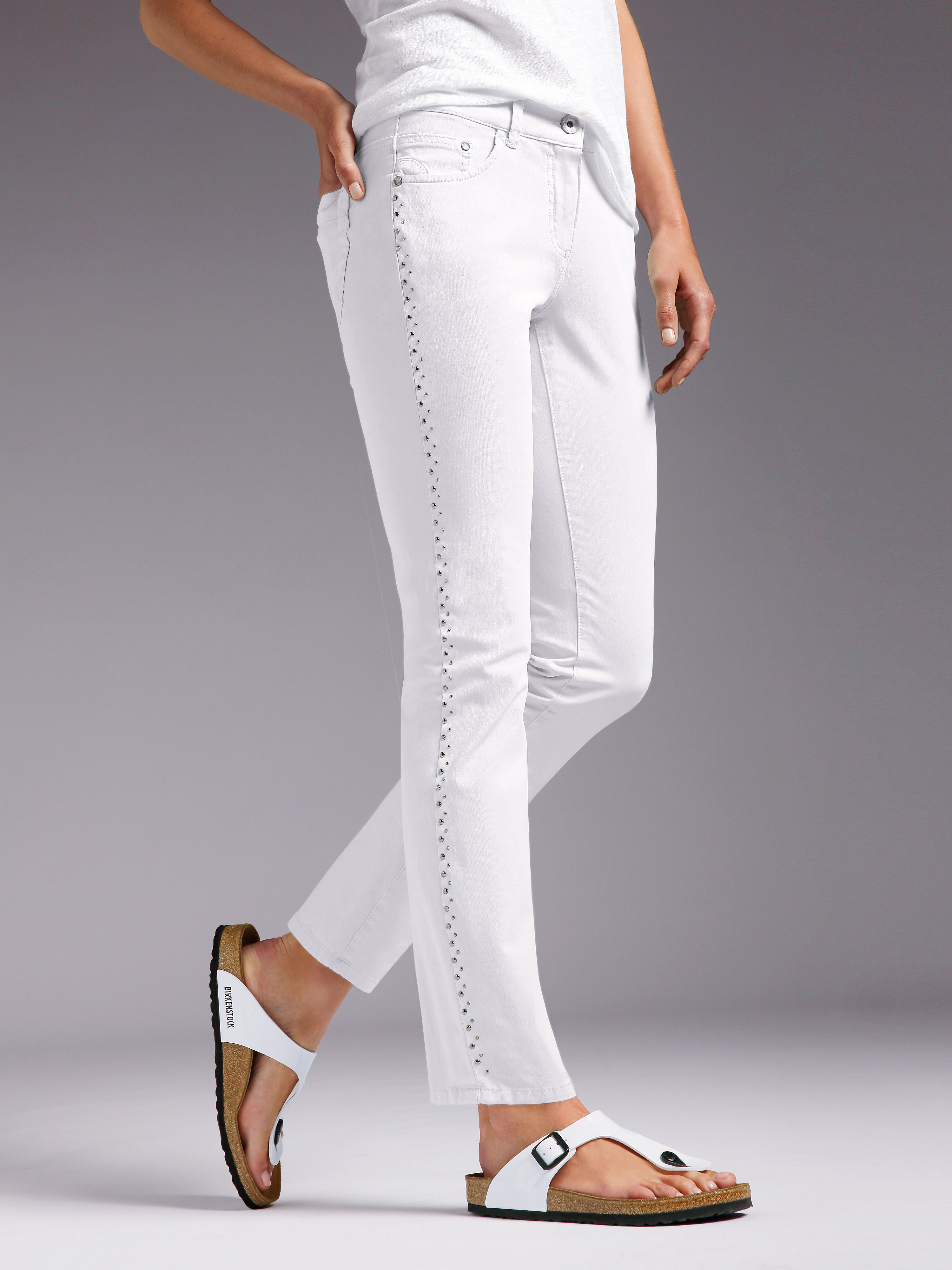 Image of Trousers Looxent white