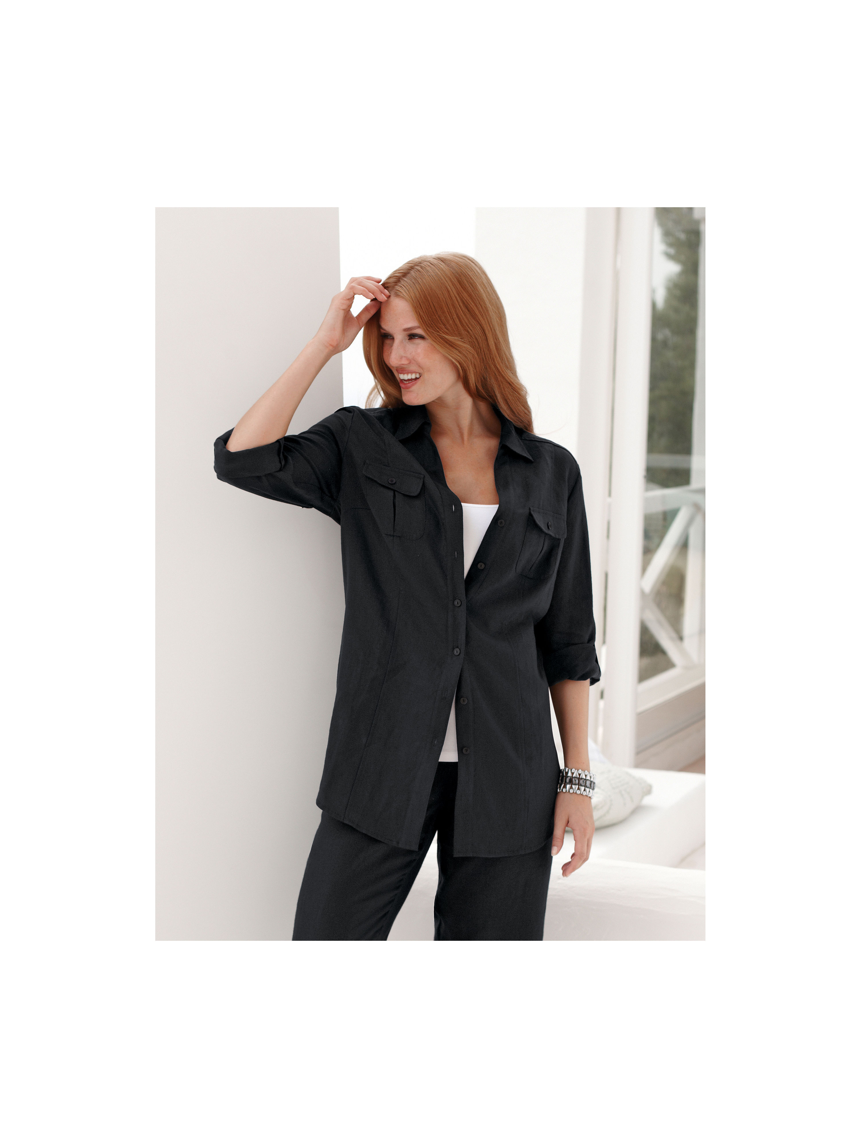 Image of Blouse Peter Hahn Plus black