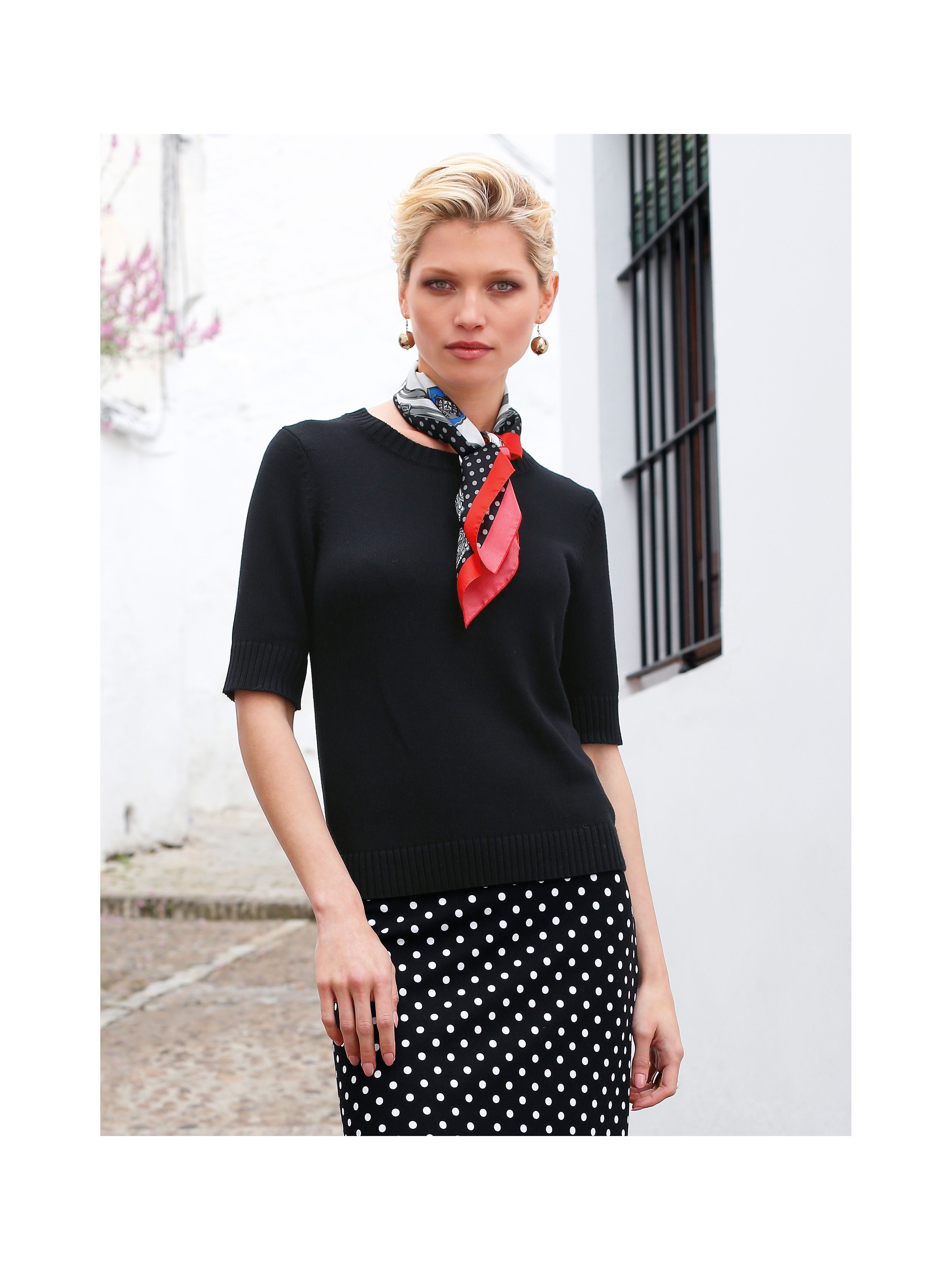Image of Round neck jumper Uta Raasch black