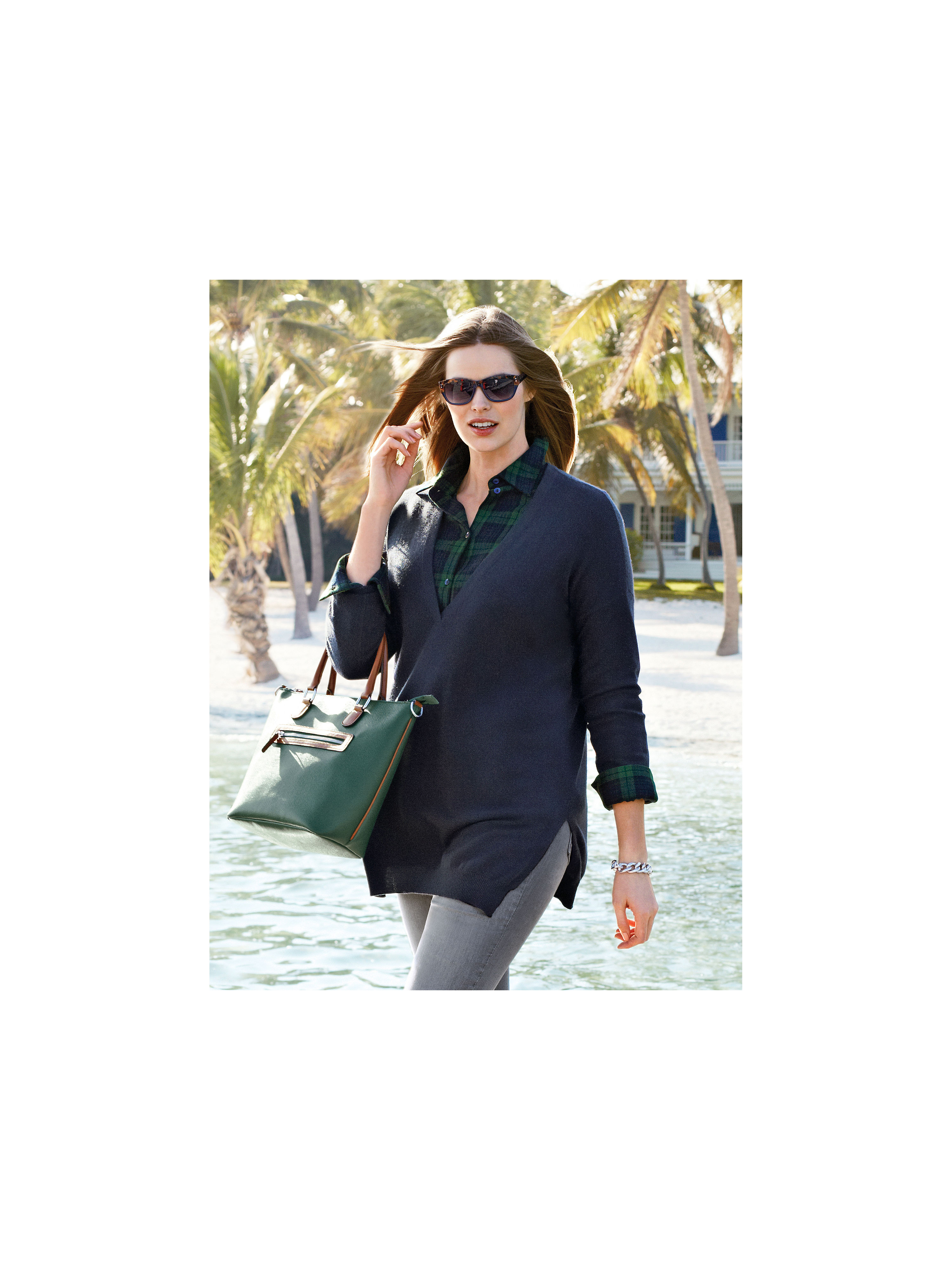 Image of V-neck jumper made from 100% cashmere Anna Aura blue