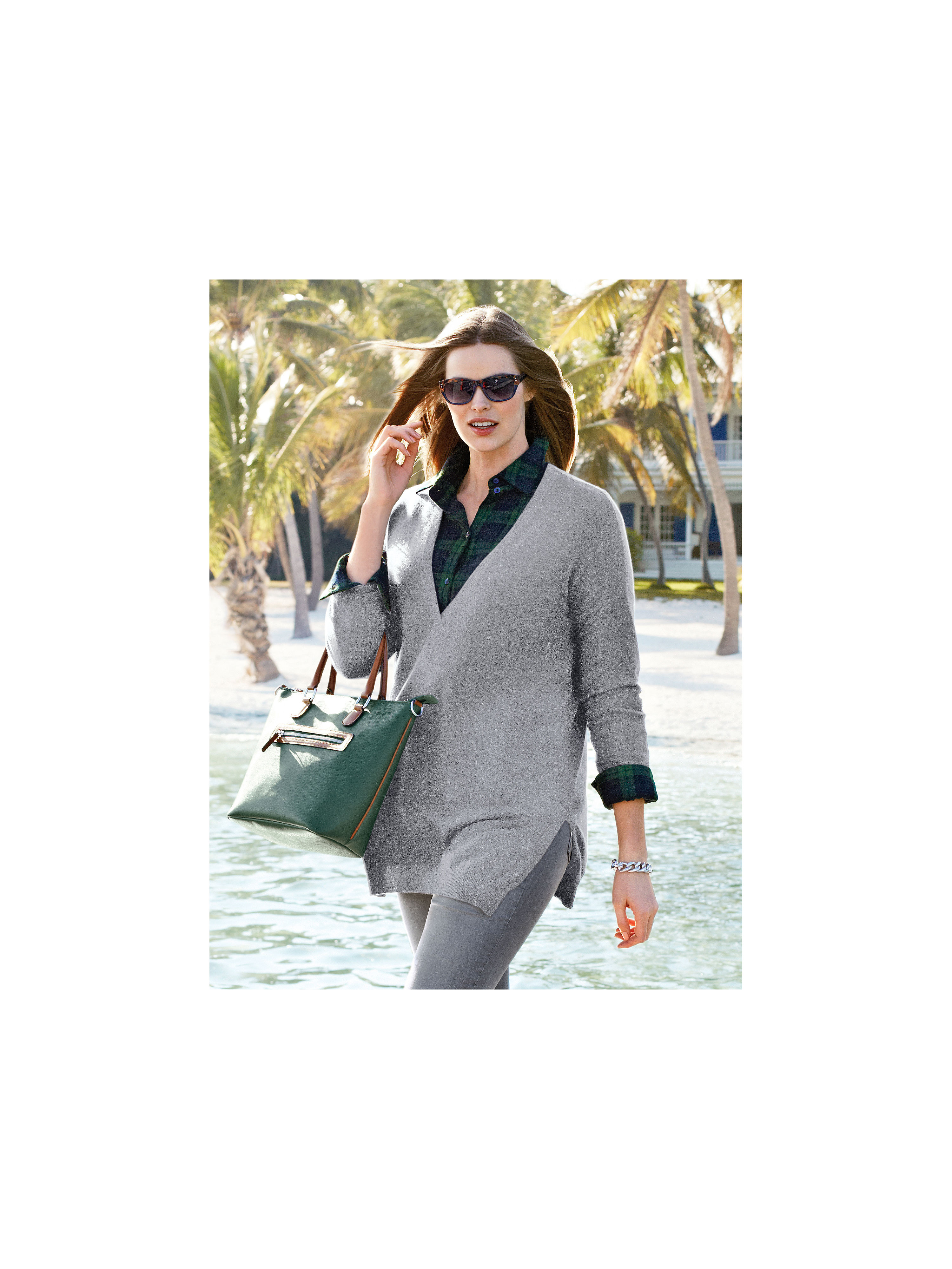 Image of V-neck jumper made from 100% cashmere Anna Aura grey