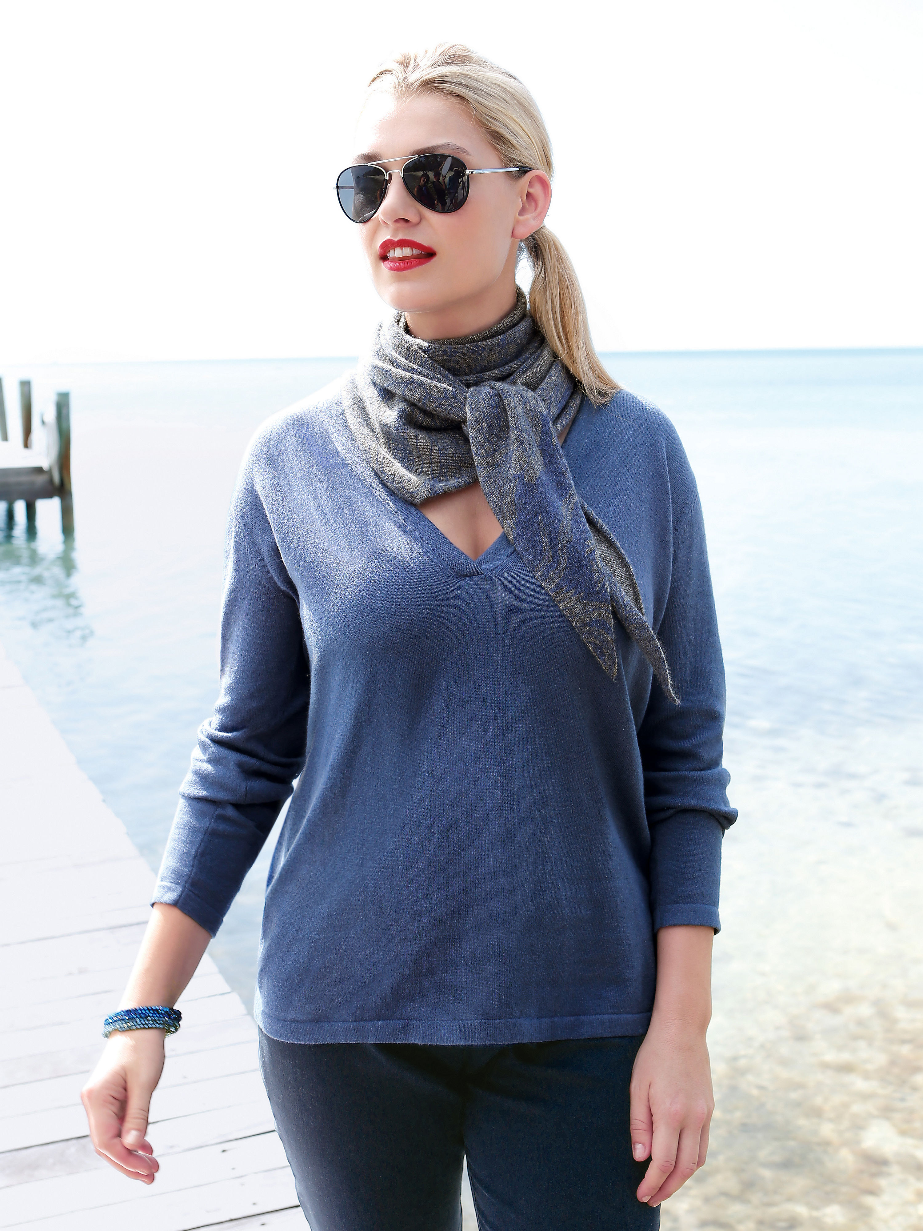 Image of Jumper Anna Aura blue size: 18