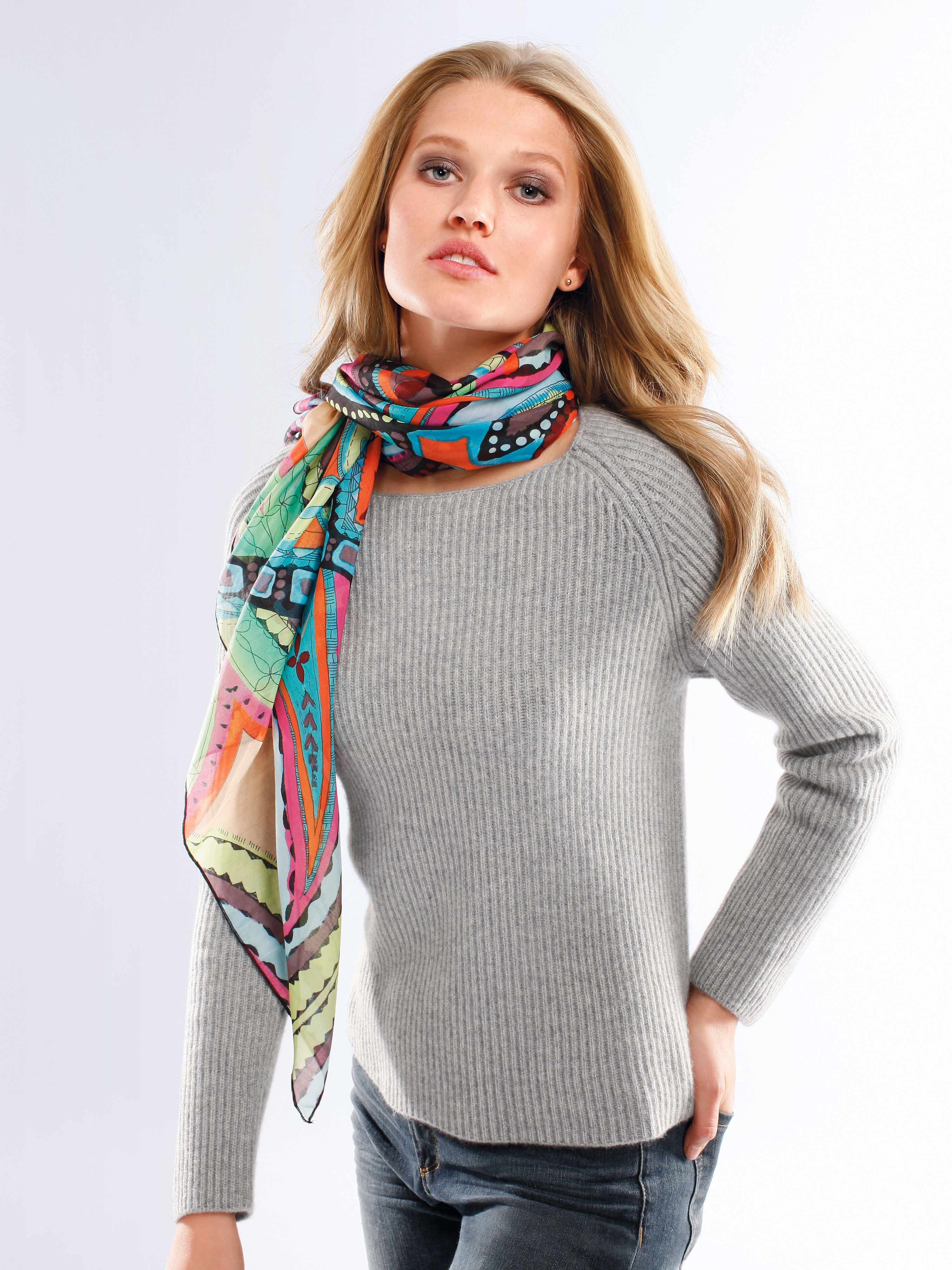 Image of Jumper in 100% cashmere cashmere grey