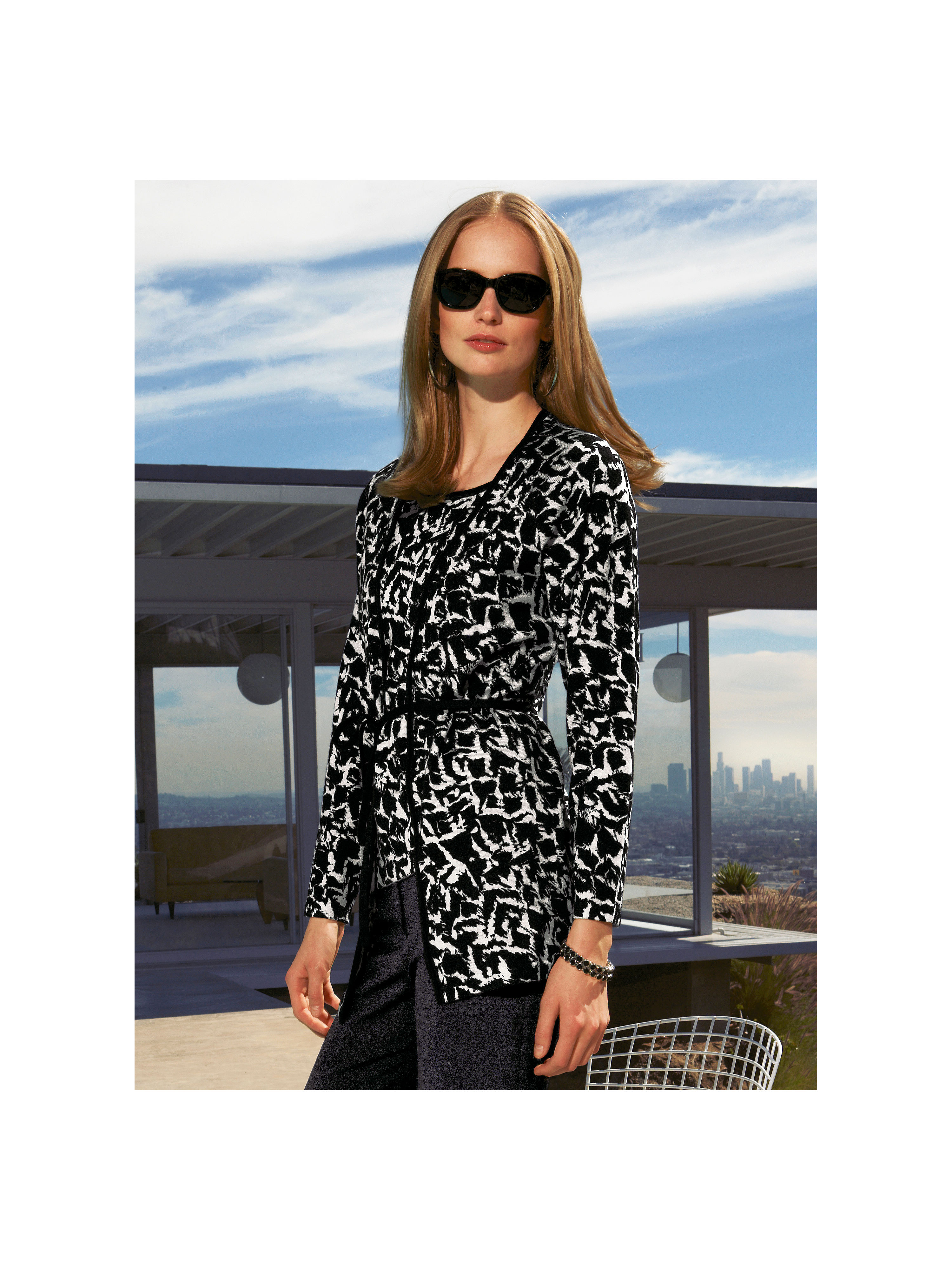 Image of Cardigan Laurèl black