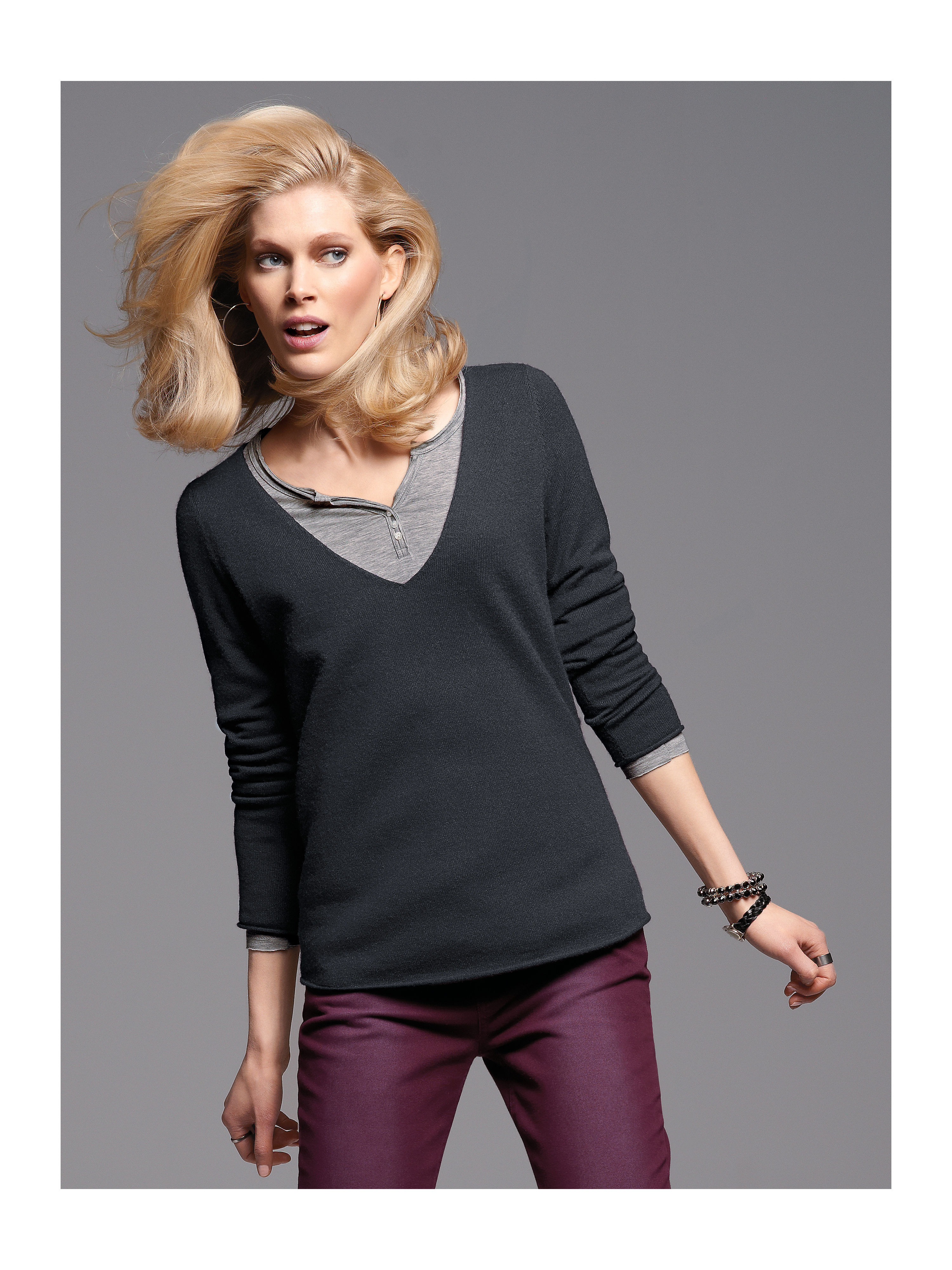 Image of V neck jumper Looxent multicoloured size: 20