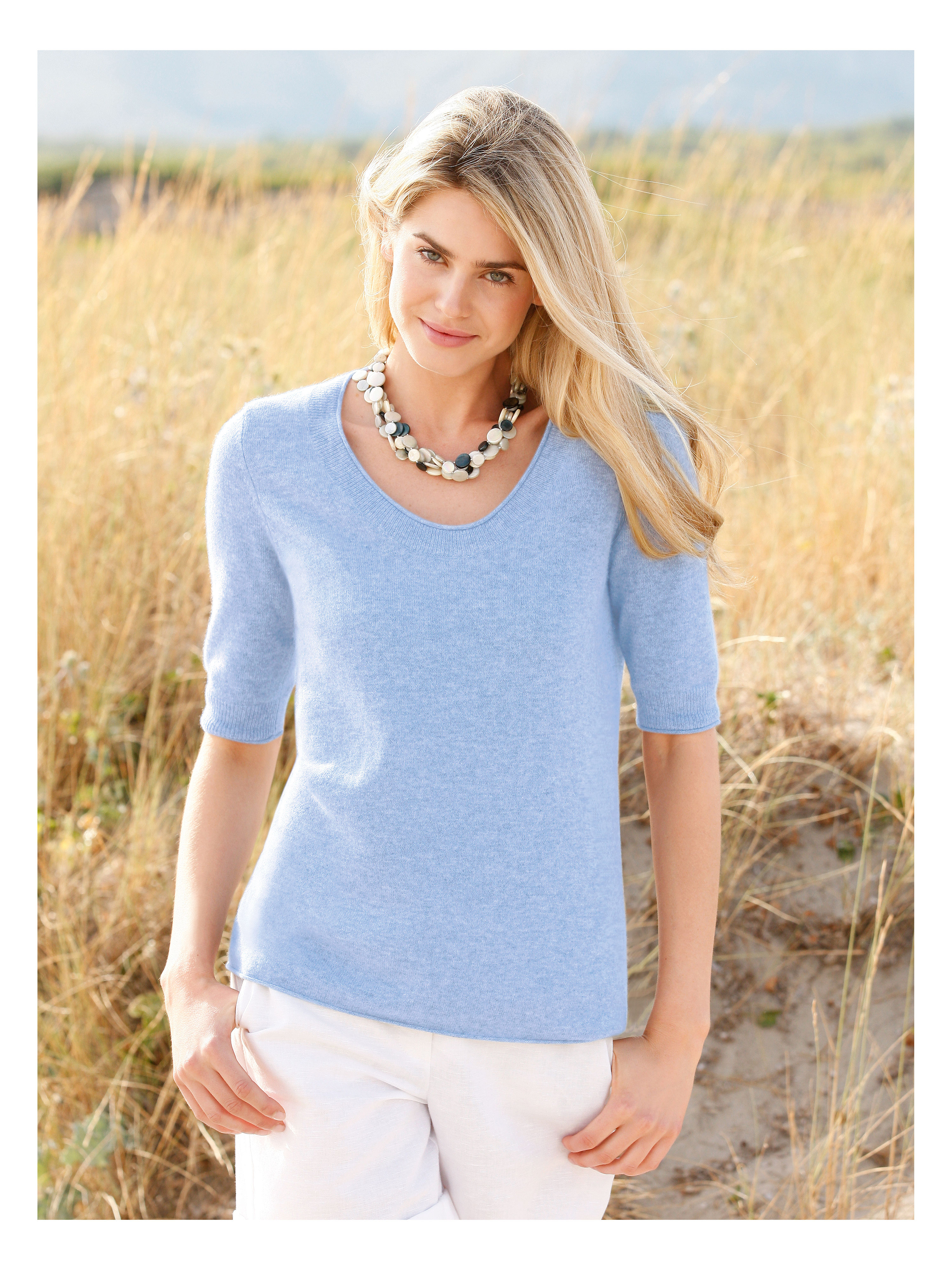 Image of Round neck jumper cashmere blue size: 12