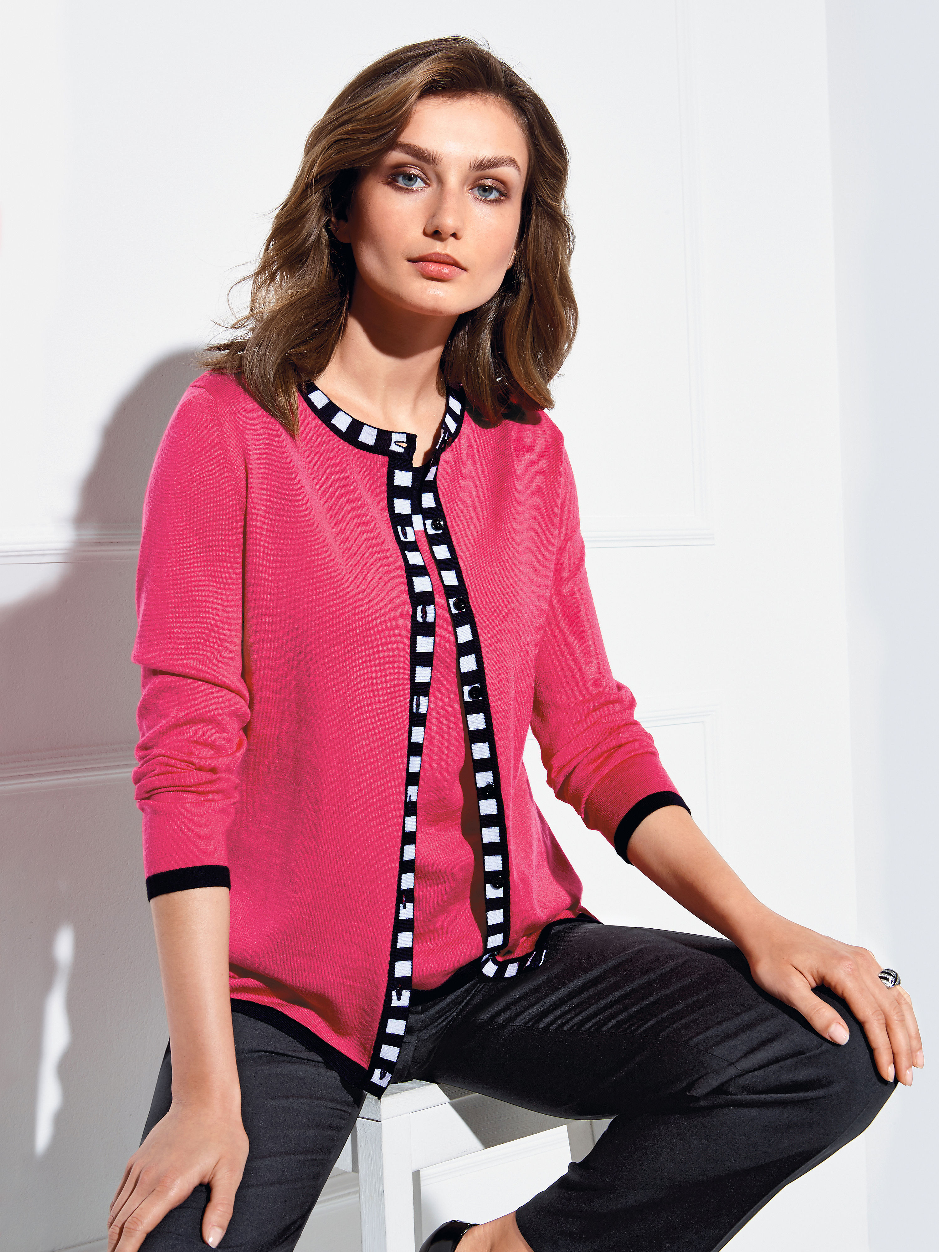 Image of Cardigan Basler bright pink