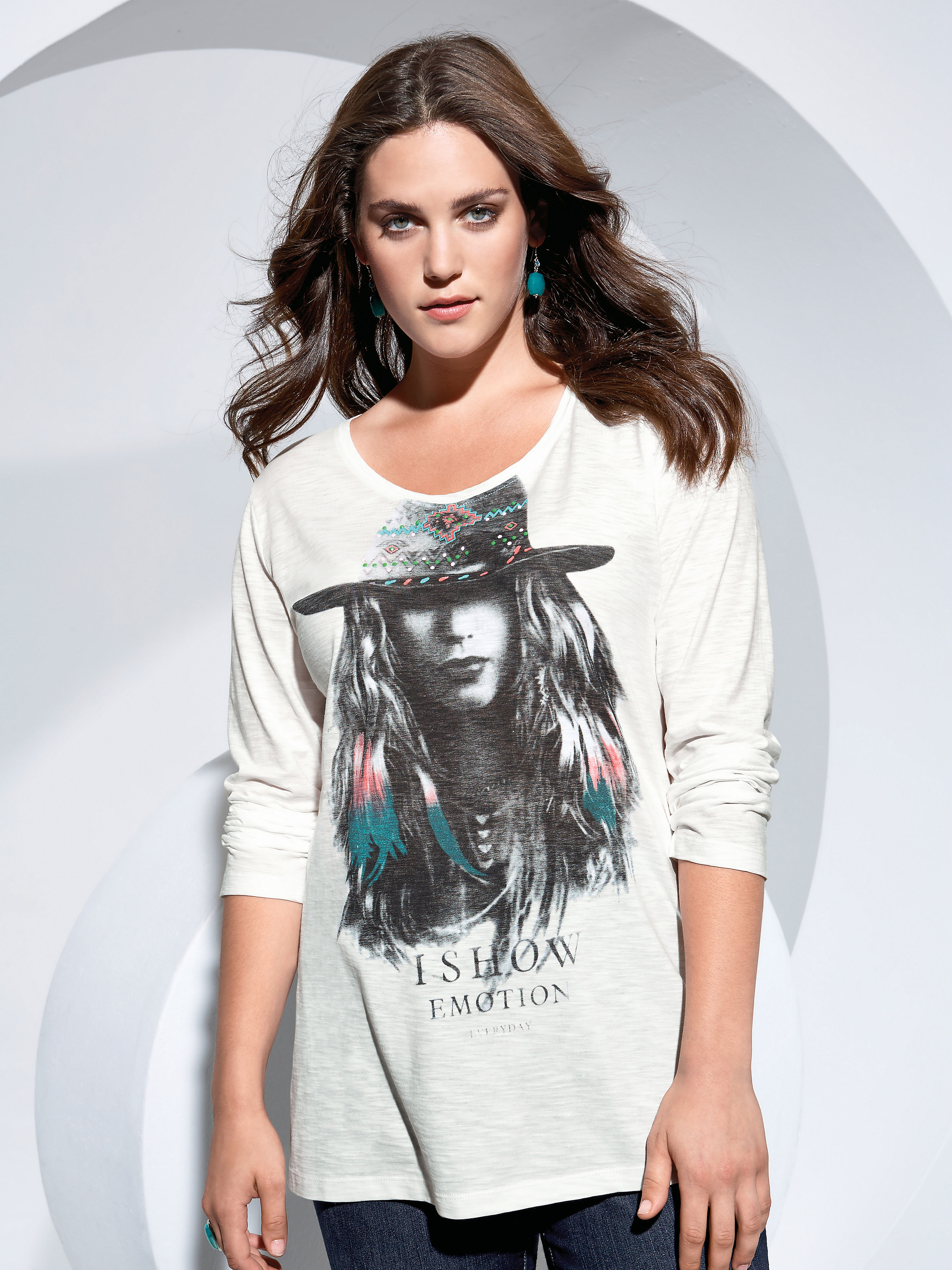 Image of Round neck top B2 by Via Appia white size: 18