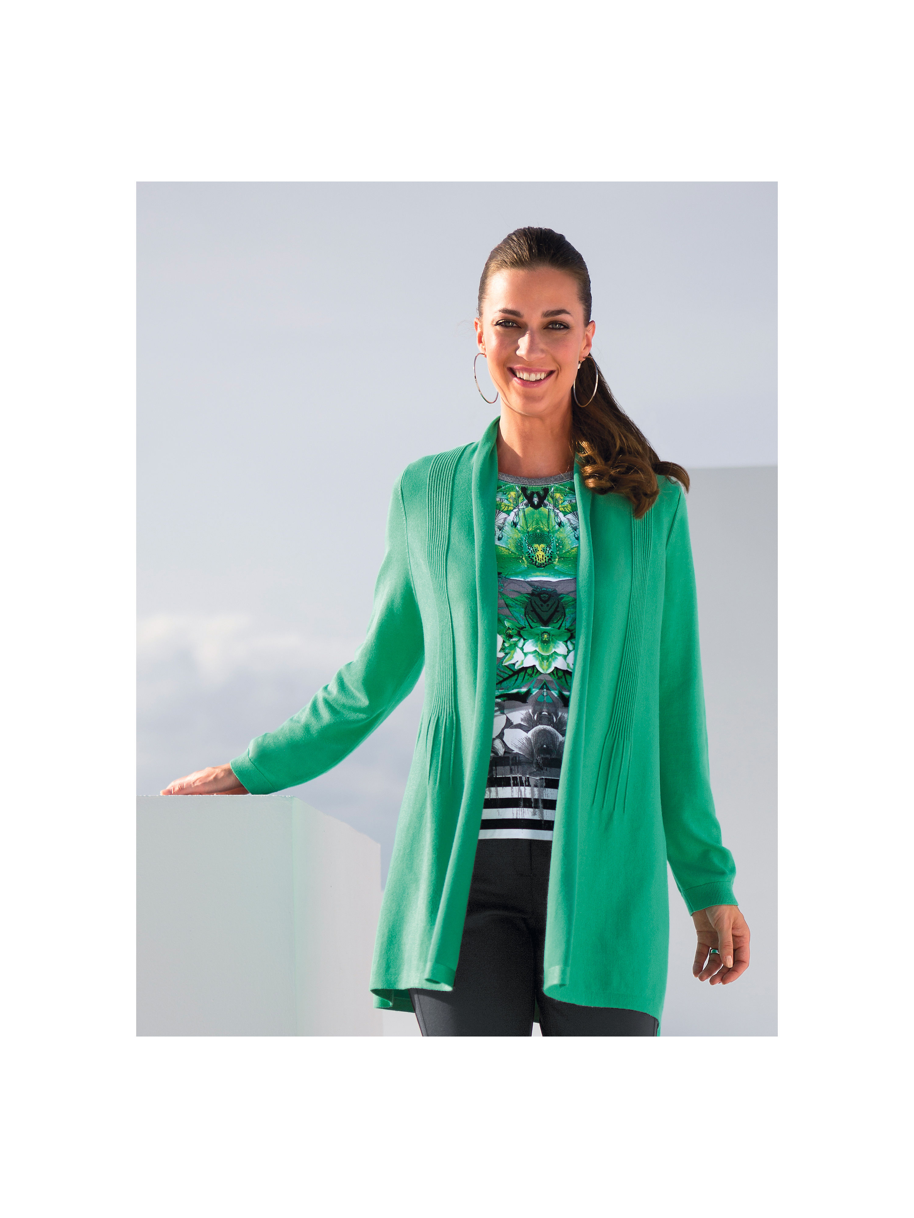 Image of Cardigan Rabe green