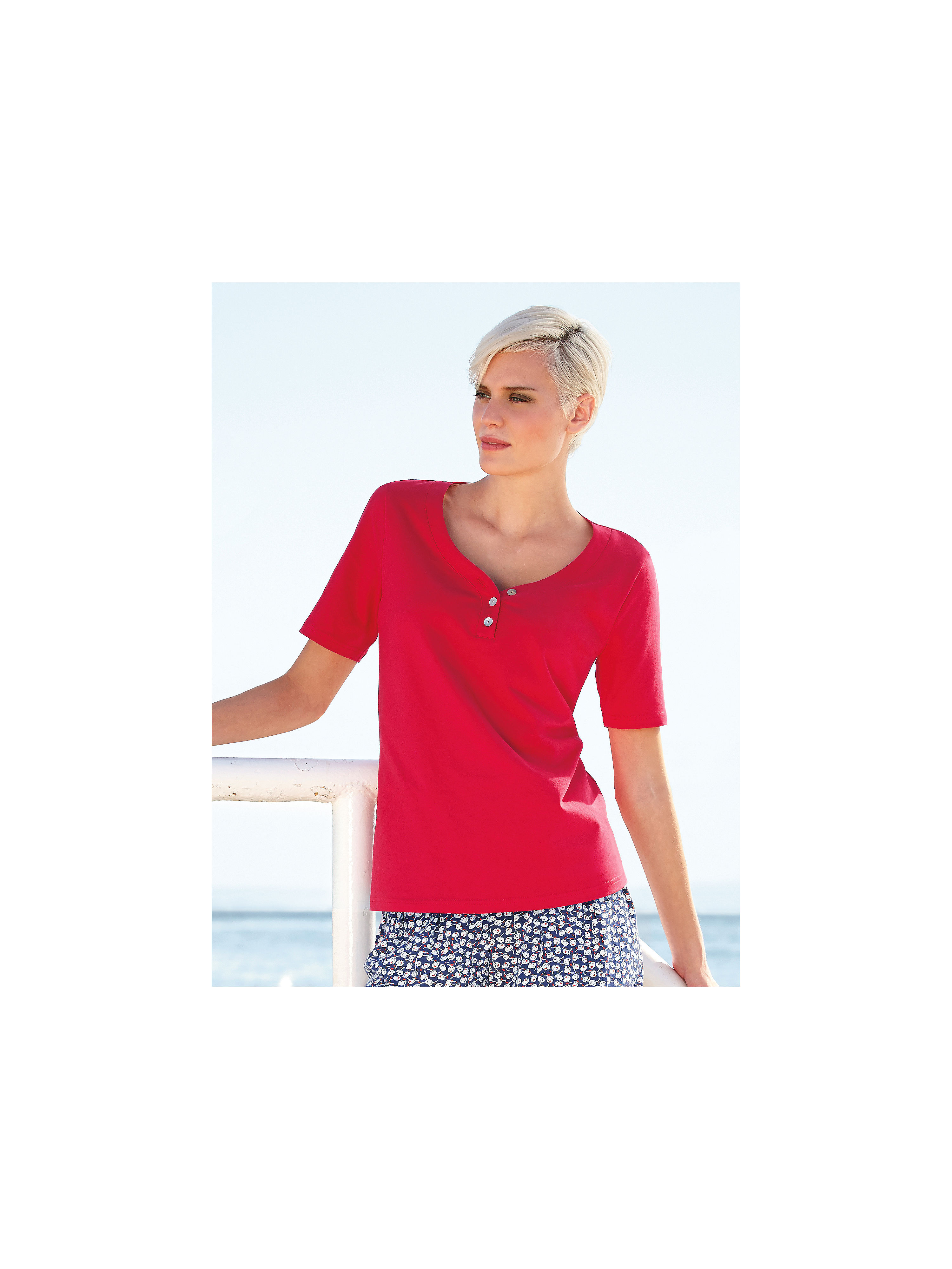 Image of Top with 1/2-length sleeves Green Cotton red