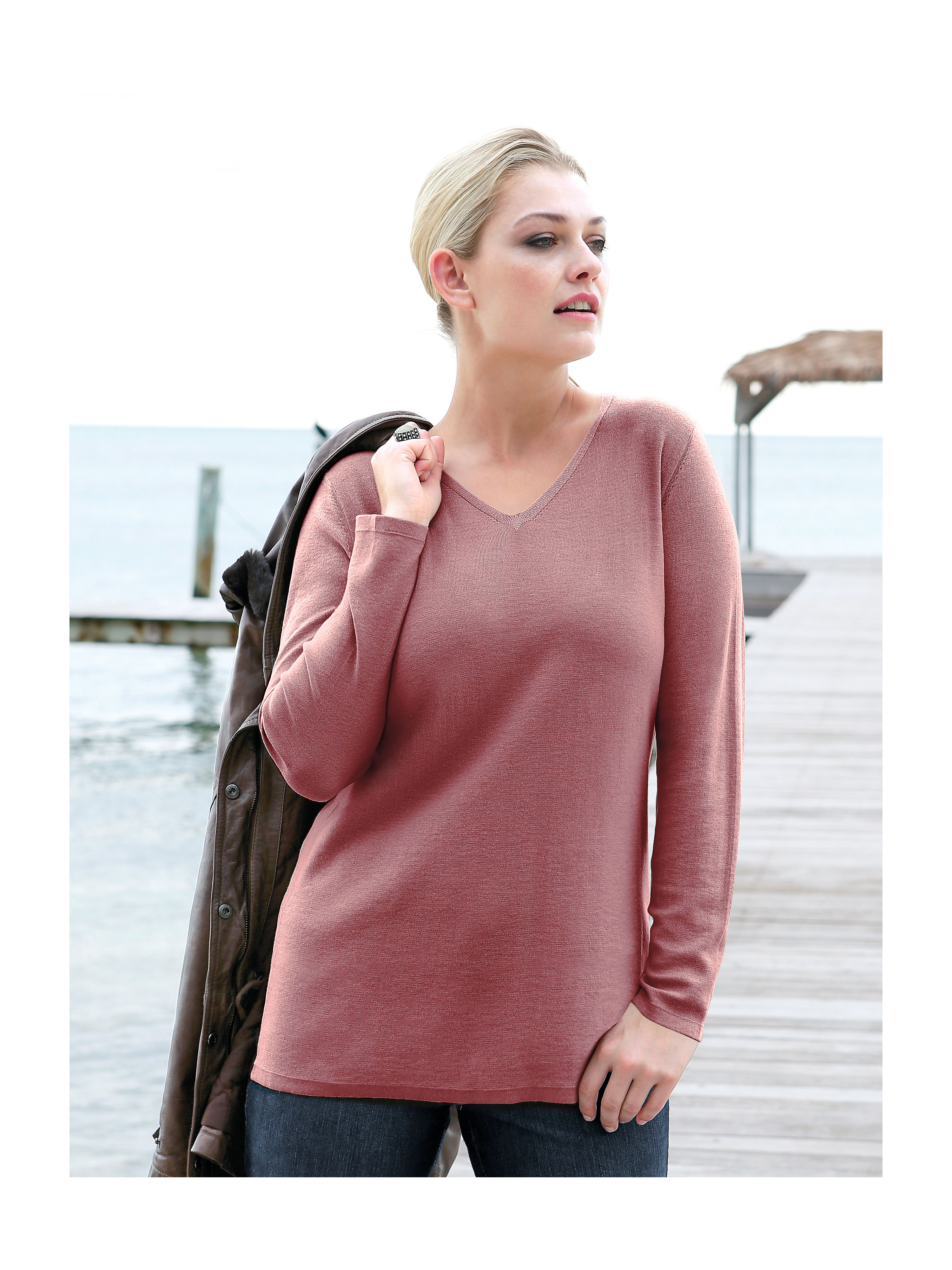 Image of V-neck jumper Anna Aura pale pink