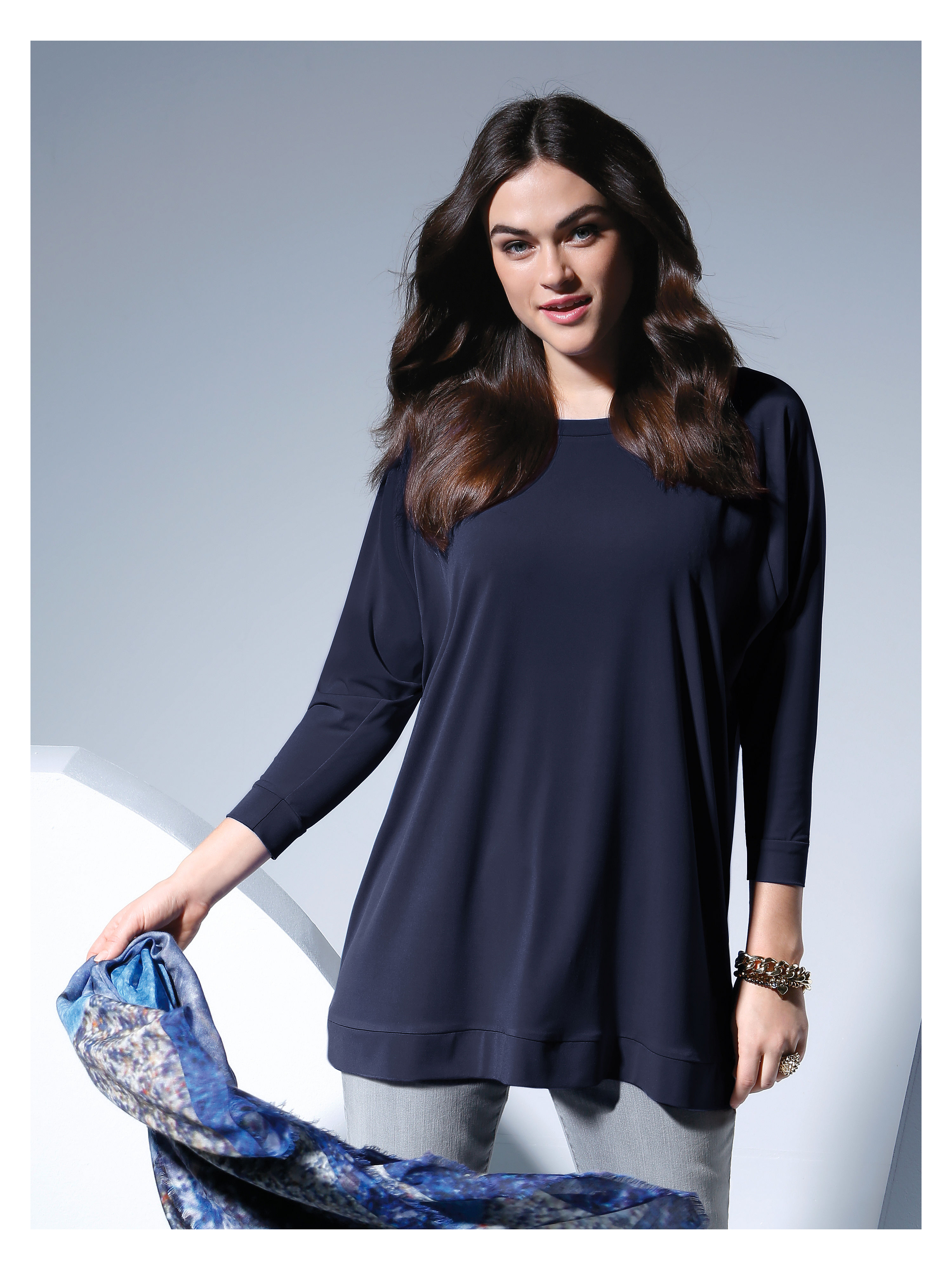 Image of Round neck top with 3/4-length sleeves Anna Aura blue