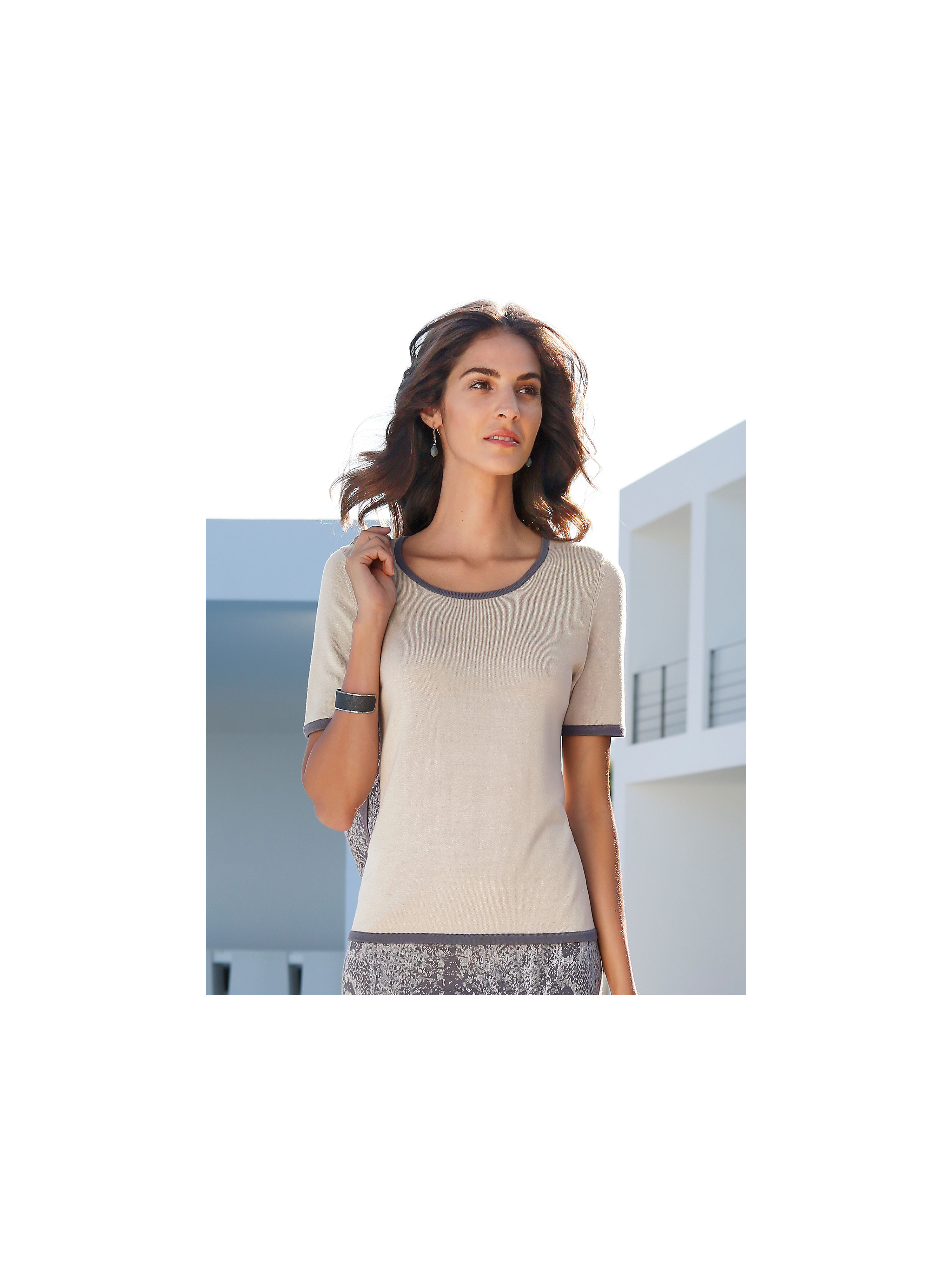 Image of Round neck jumper Peter Hahn beige size: 22